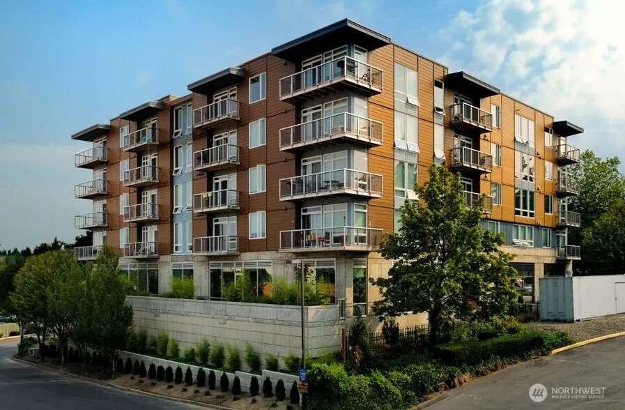 11415 Slater Avenue NE #306, Kirkland, WA 98033