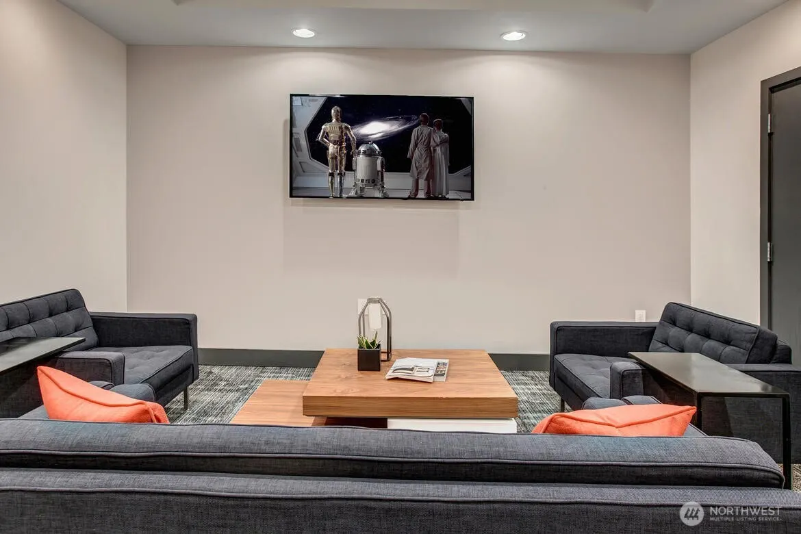 11415 Slater Avenue NE #306, Kirkland, WA 98033