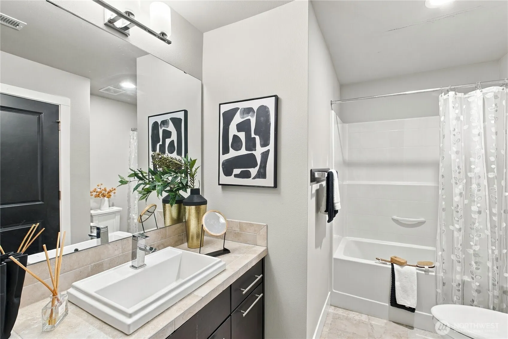 18021 33 Drive SE, Bothell, WA 98012