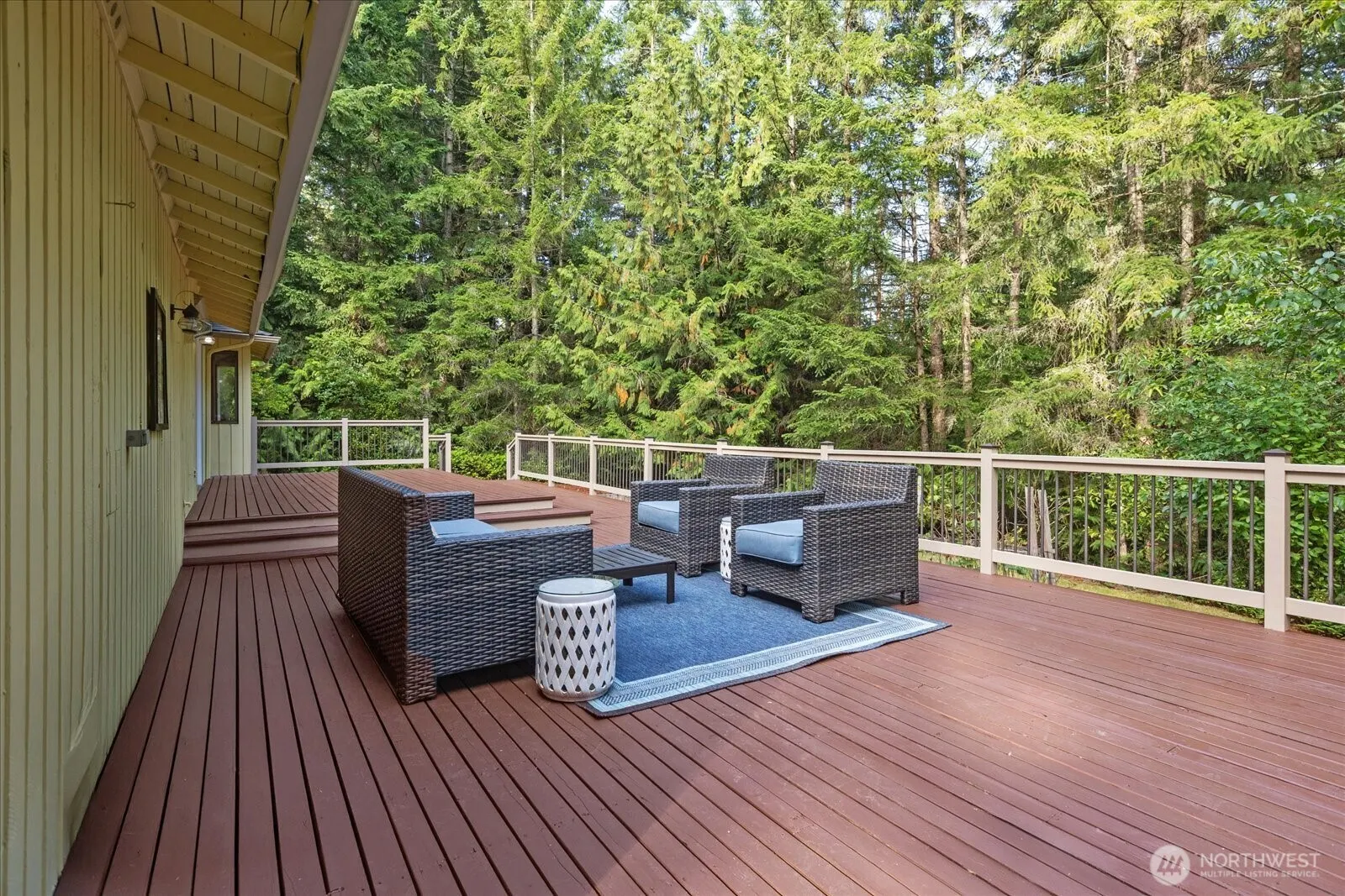 20012 NE 177th St , Woodinville, WA 98077