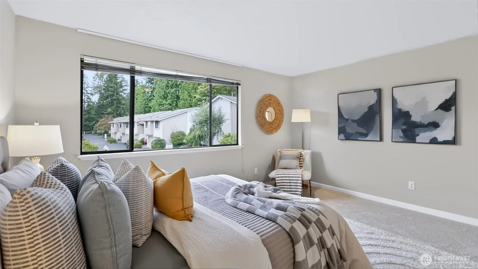 10403 NE 115th Place #L46, Kirkland, WA 98033