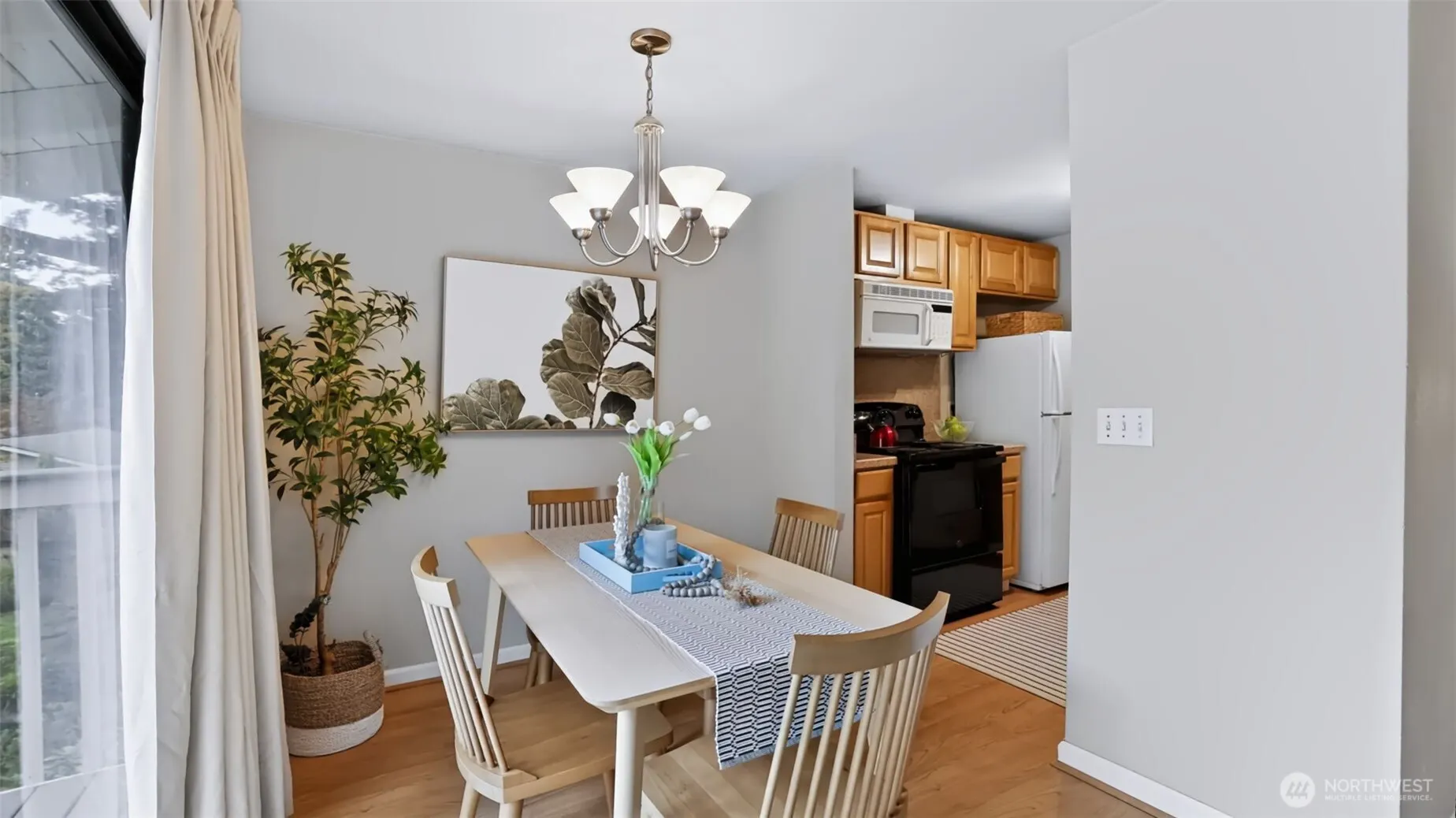 10403 NE 115th Place #L46, Kirkland, WA 98033