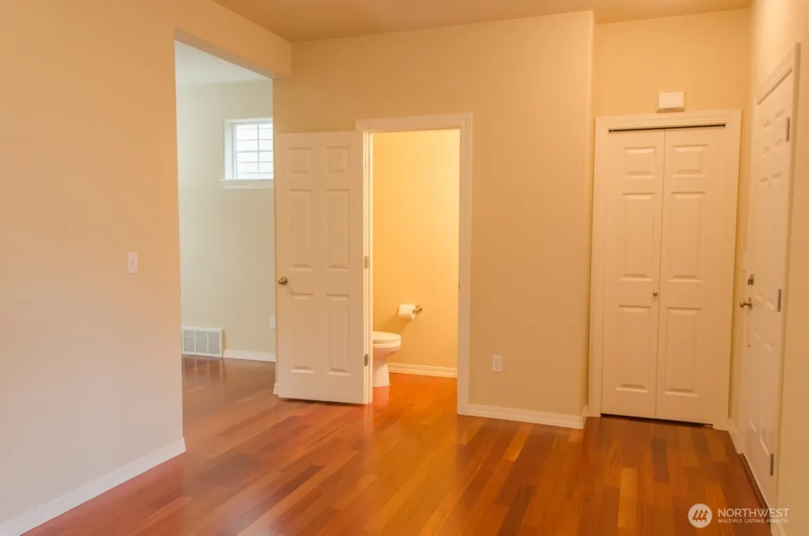 24036 39th Lane SE, Bothell, WA 98021