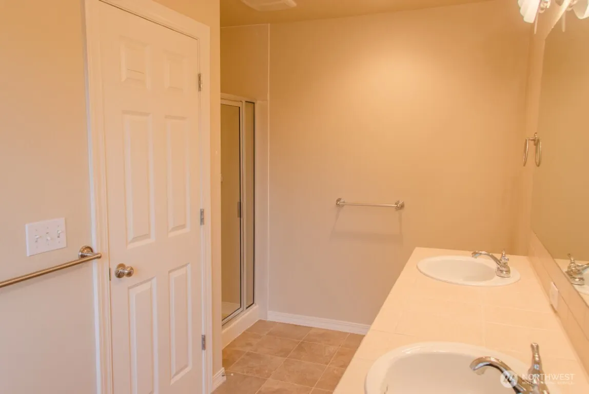 24036 39th Lane SE, Bothell, WA 98021