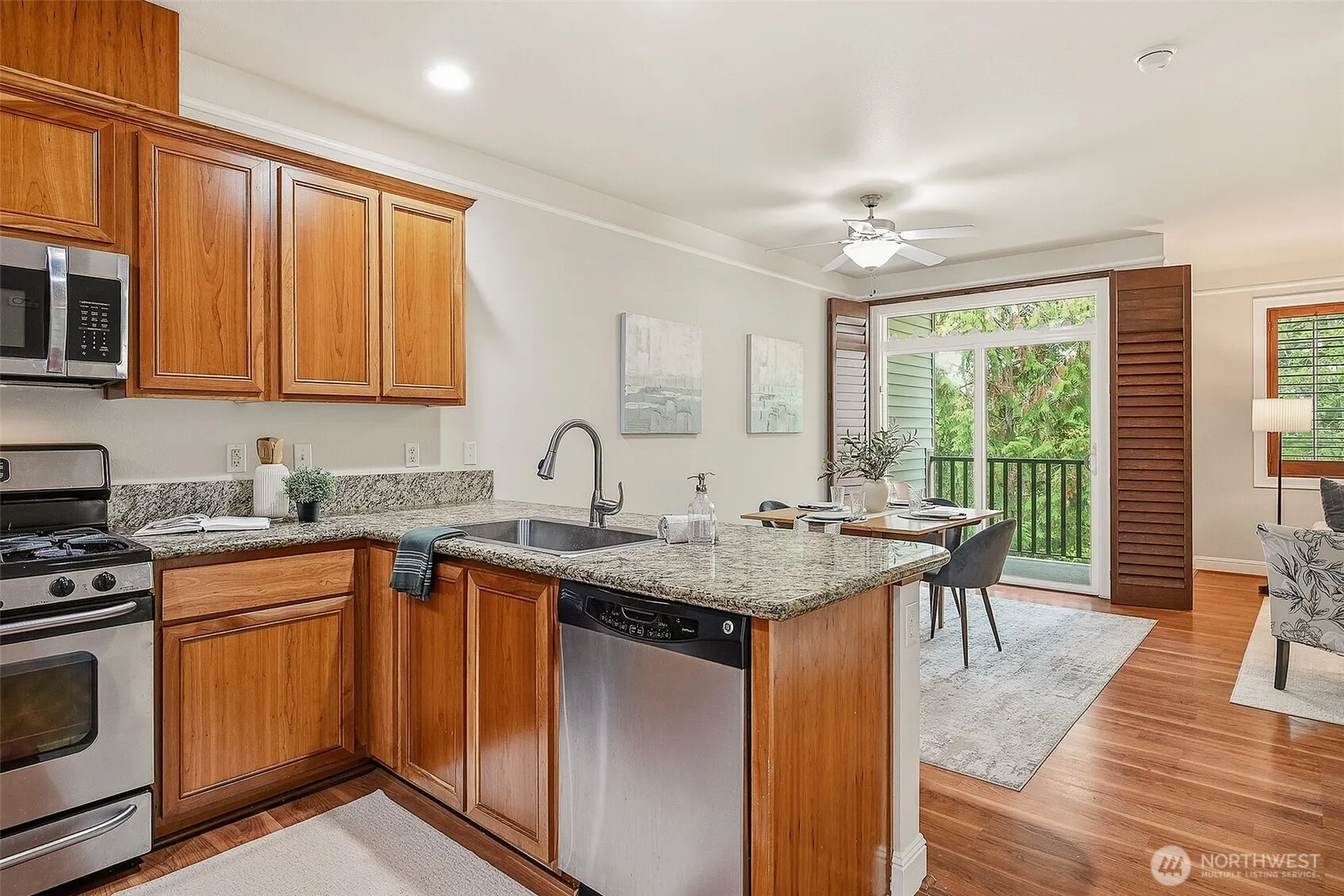 4811 Shattuck Place S #CC104, Renton, WA 98055