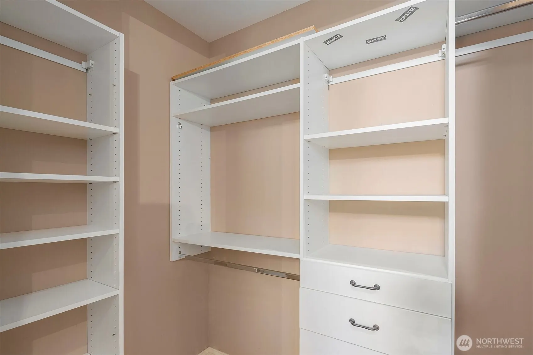 1736 125th Avenue SE, Bellevue, WA 98005