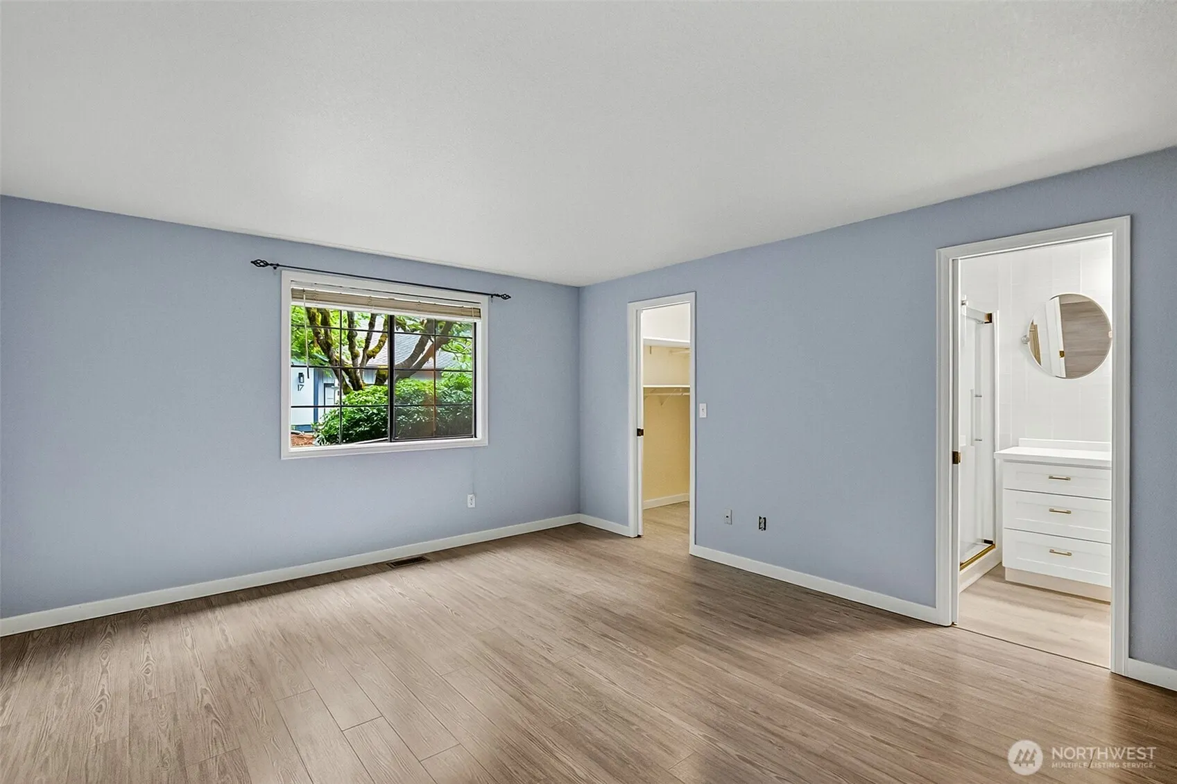 1805 Village Green Drive #16, Mill Creek, WA 98012