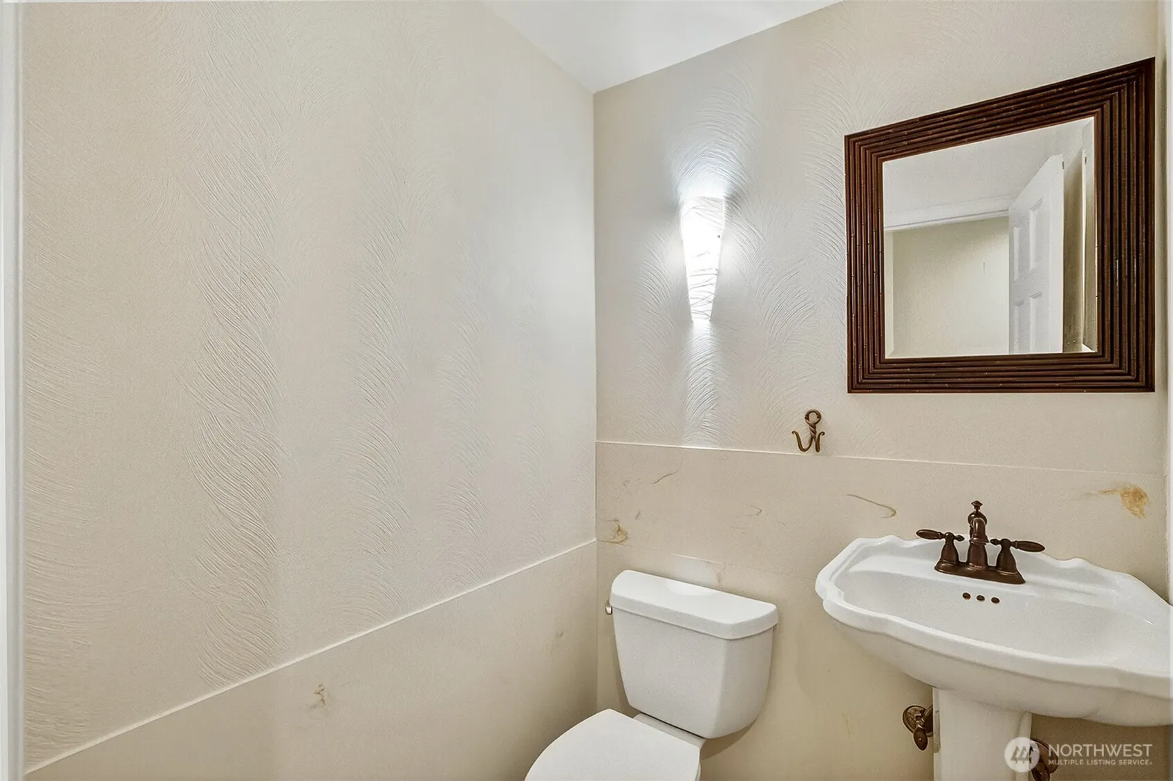 1805 Village Green Drive #16, Mill Creek, WA 98012