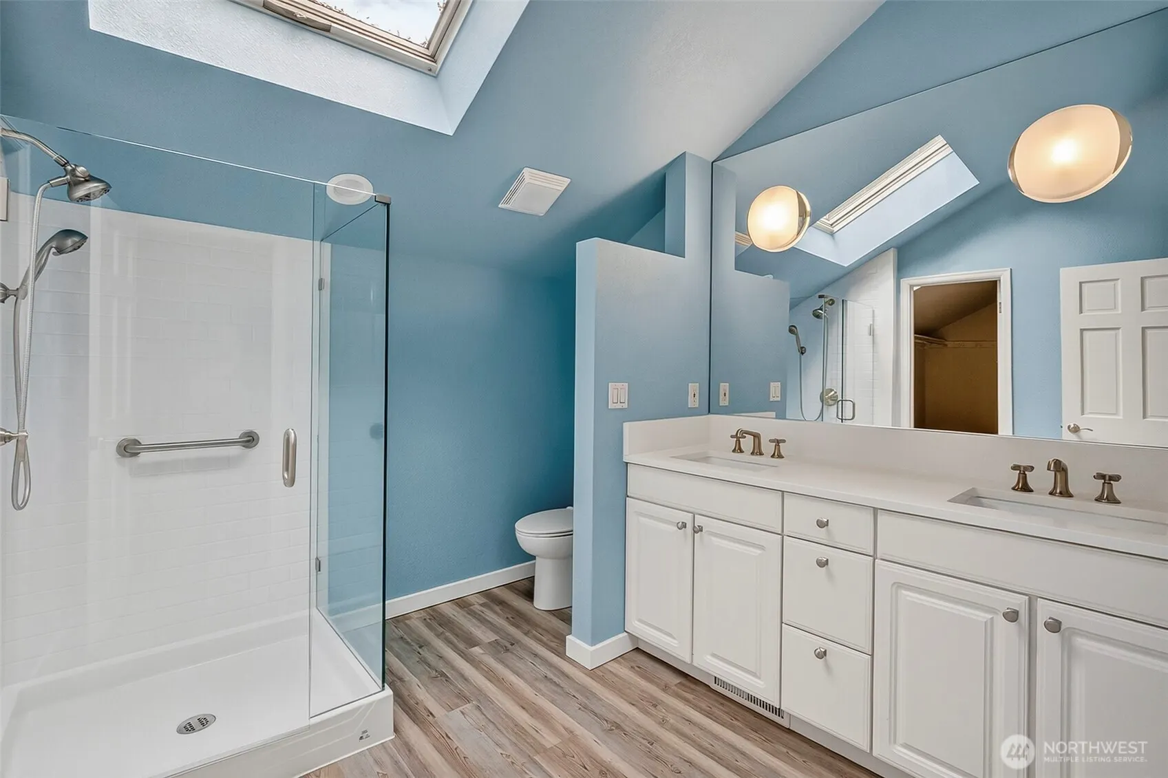 1805 Village Green Drive #16, Mill Creek, WA 98012