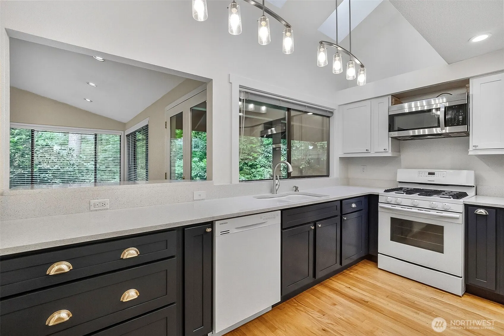 1805 Village Green Drive #16, Mill Creek, WA 98012