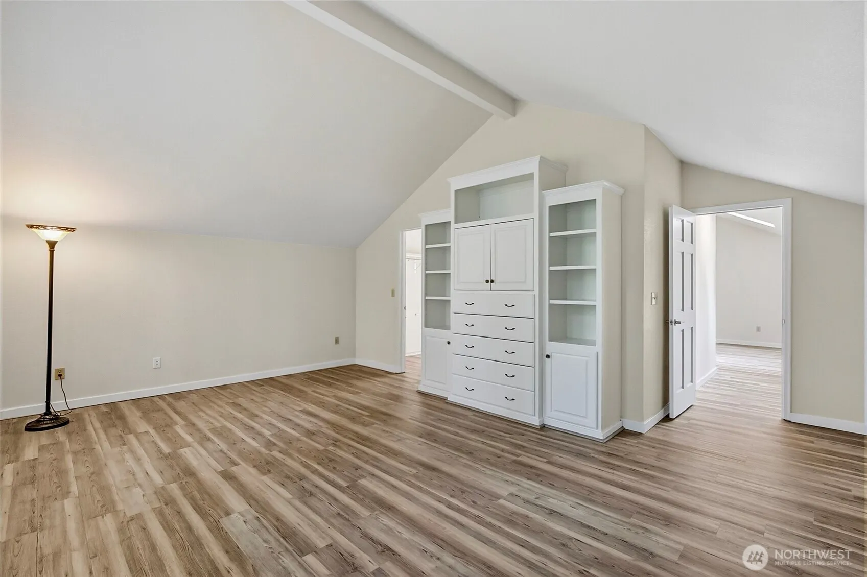 1805 Village Green Drive #16, Mill Creek, WA 98012