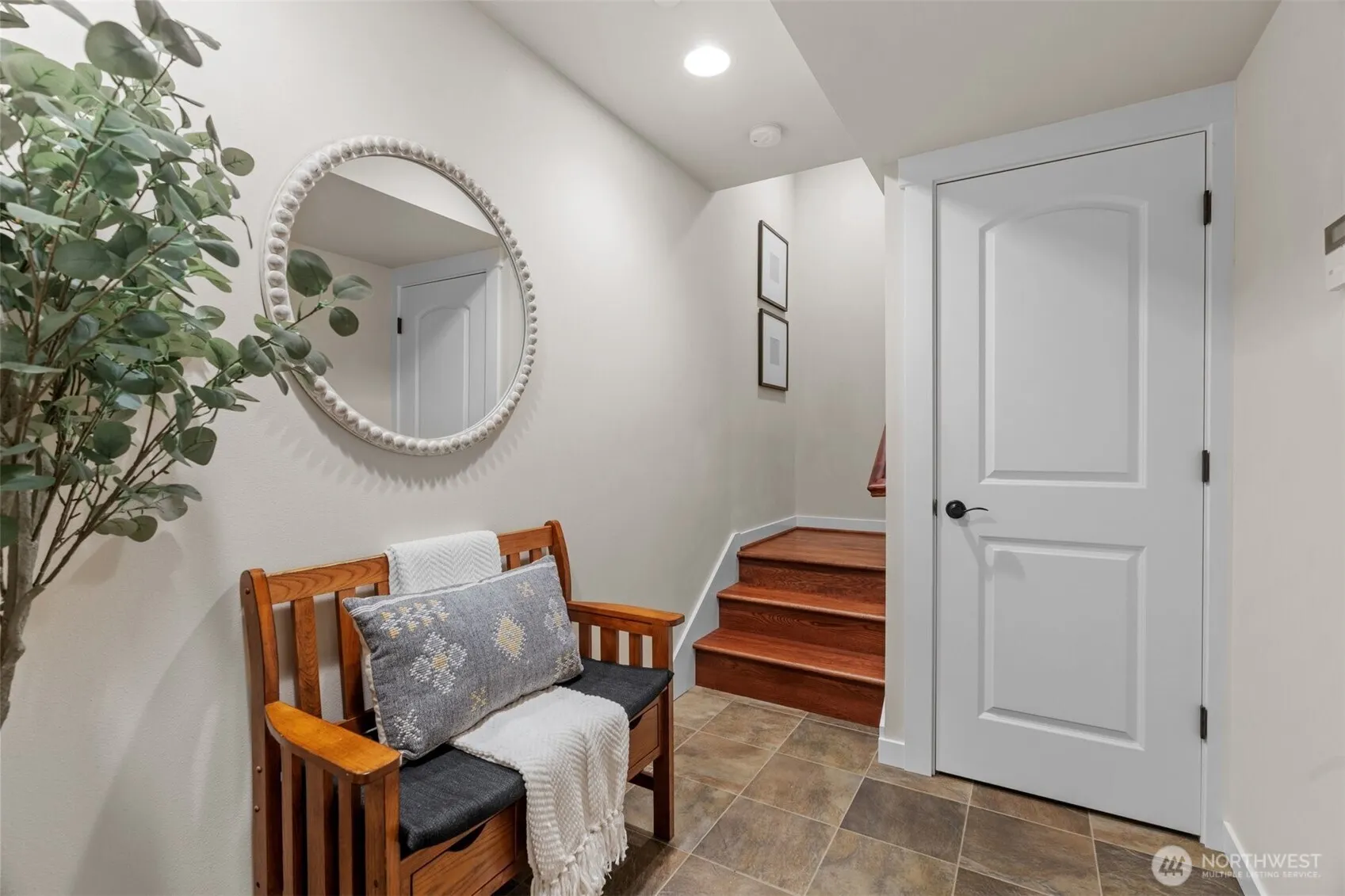 15186 132nd Avenue NE, Woodinville, WA 98072