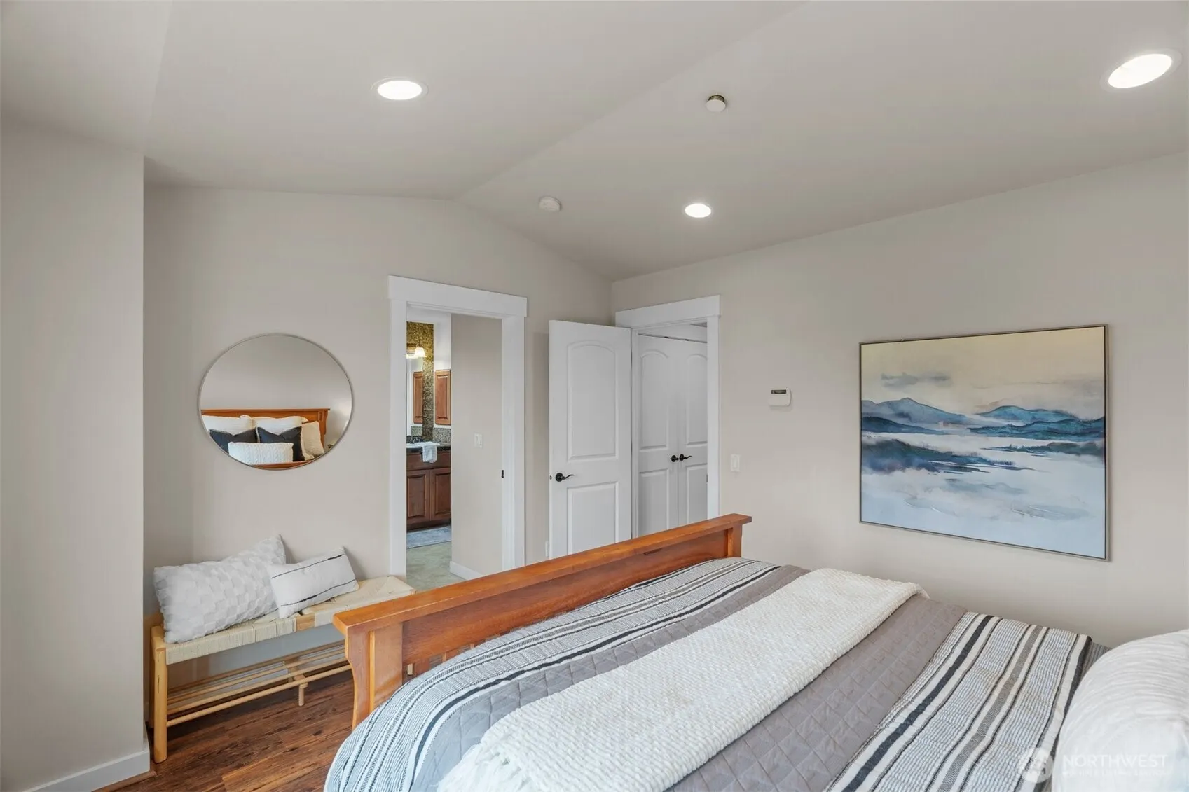 15186 132nd Avenue NE, Woodinville, WA 98072