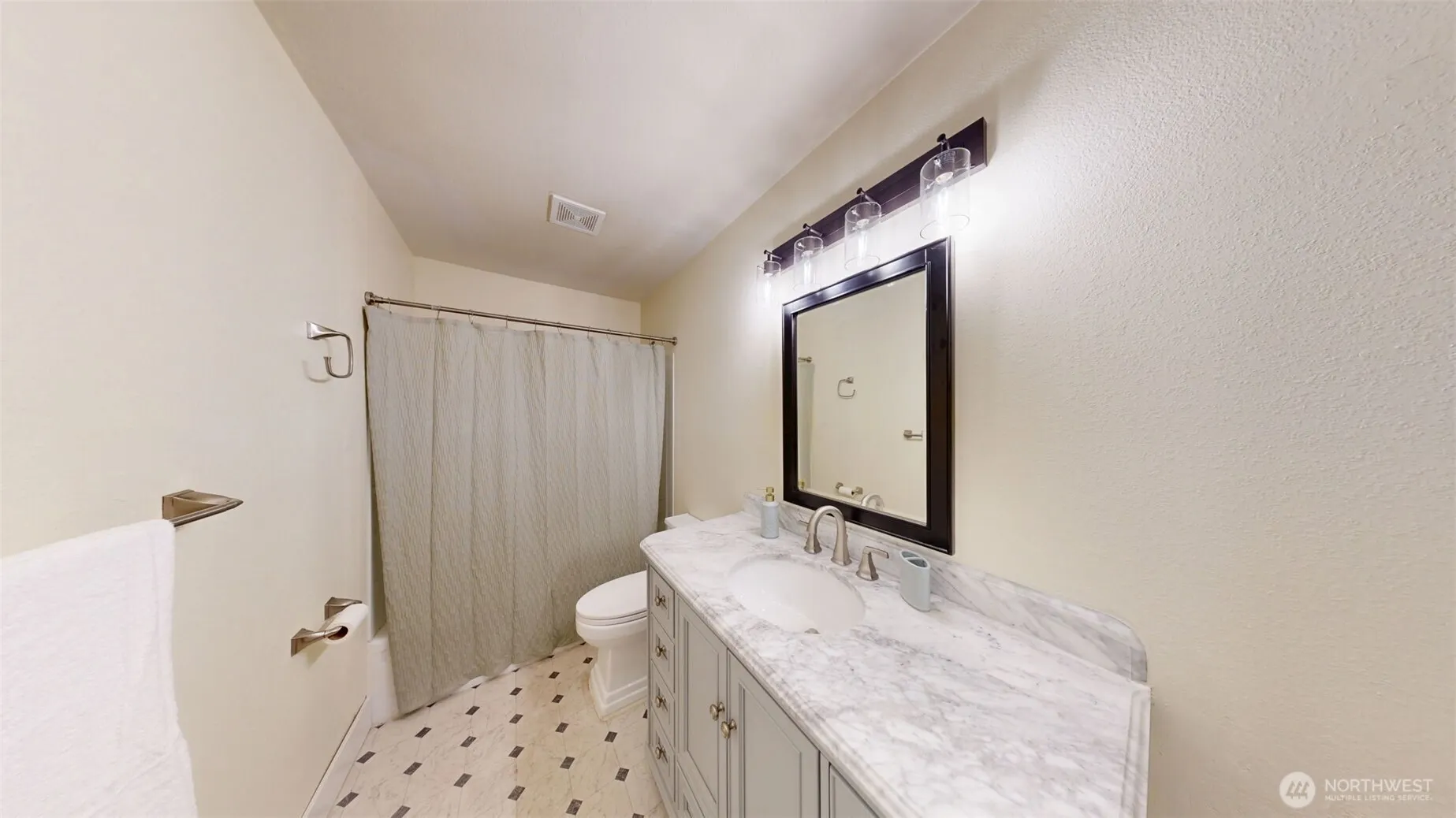 15227 SE 175th Place , Renton, WA 98058
