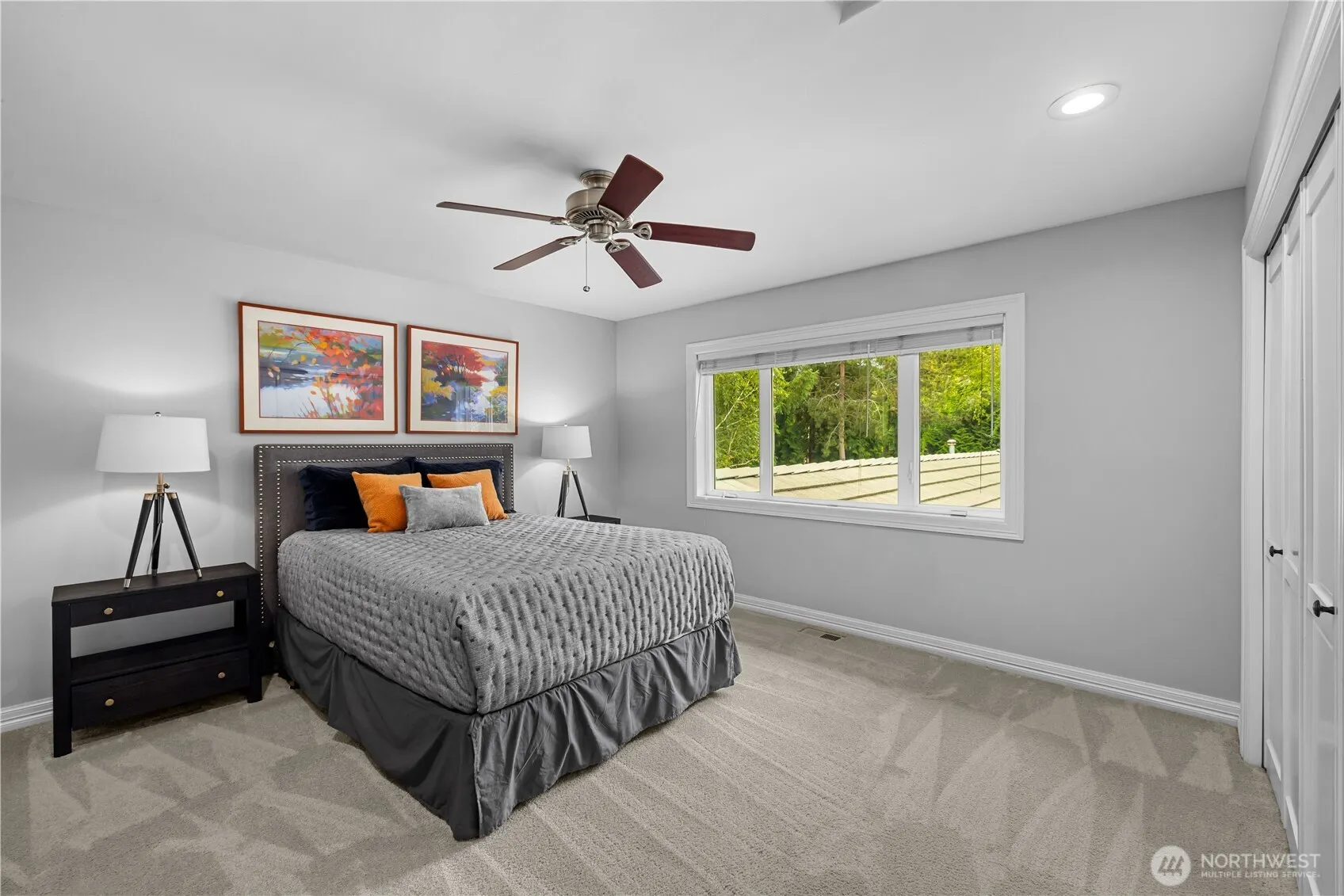 24733 SE Windsor Boulevard , Sammamish, WA 98074