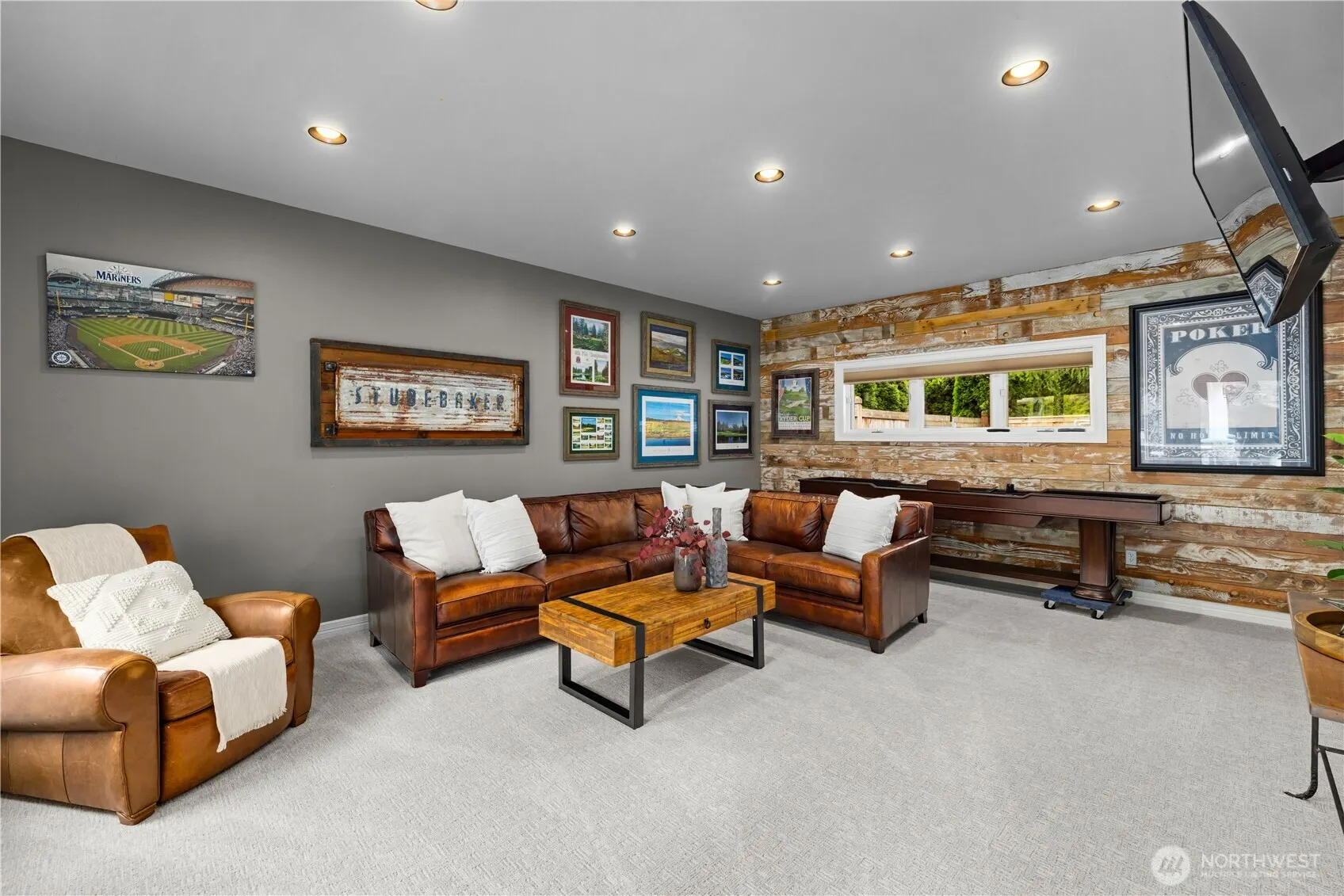 24733 SE Windsor Boulevard , Sammamish, WA 98074