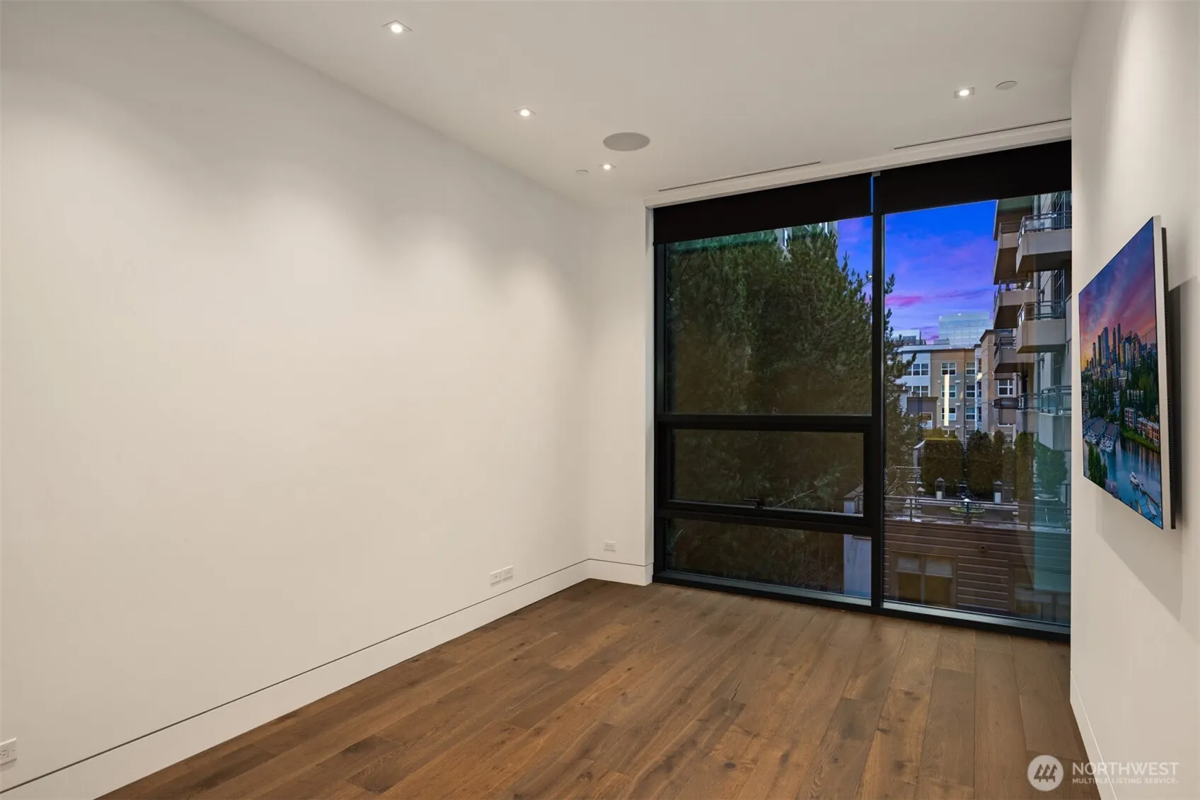 8 100th Avenue NE #401, Bellevue, WA 98004