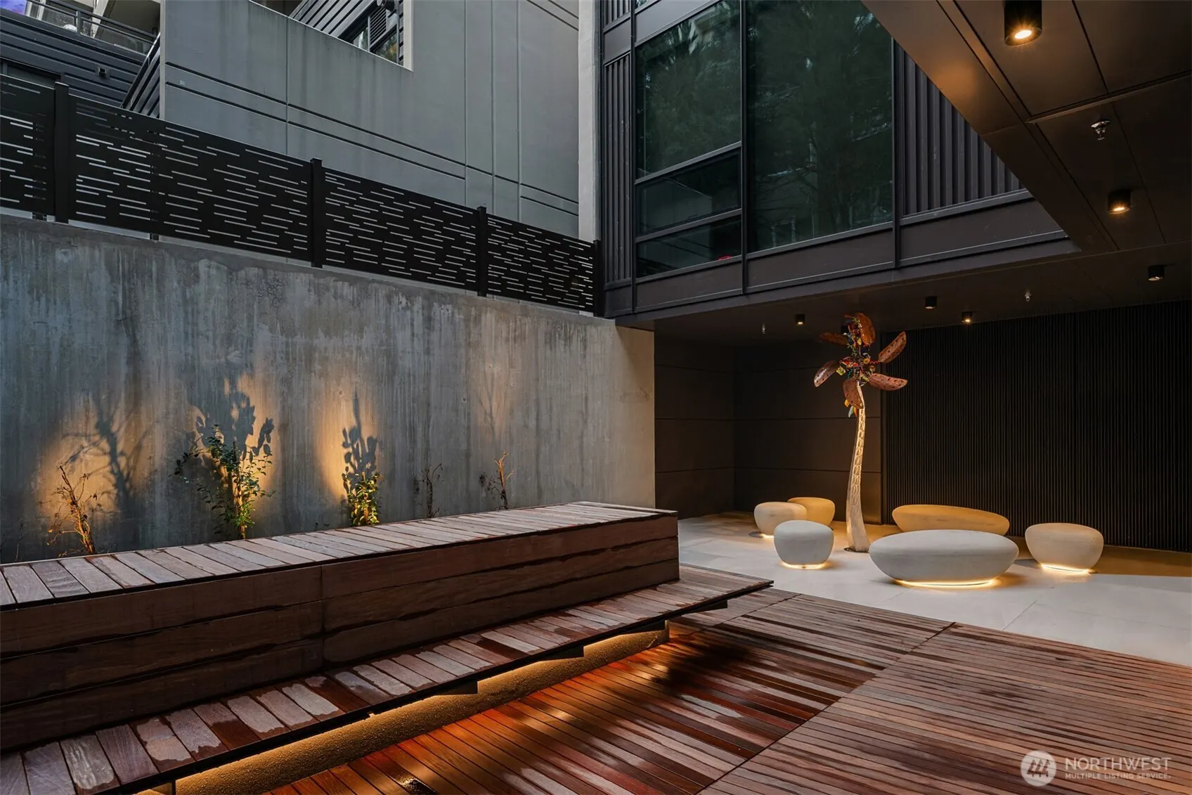 8 100th Avenue NE #401, Bellevue, WA 98004