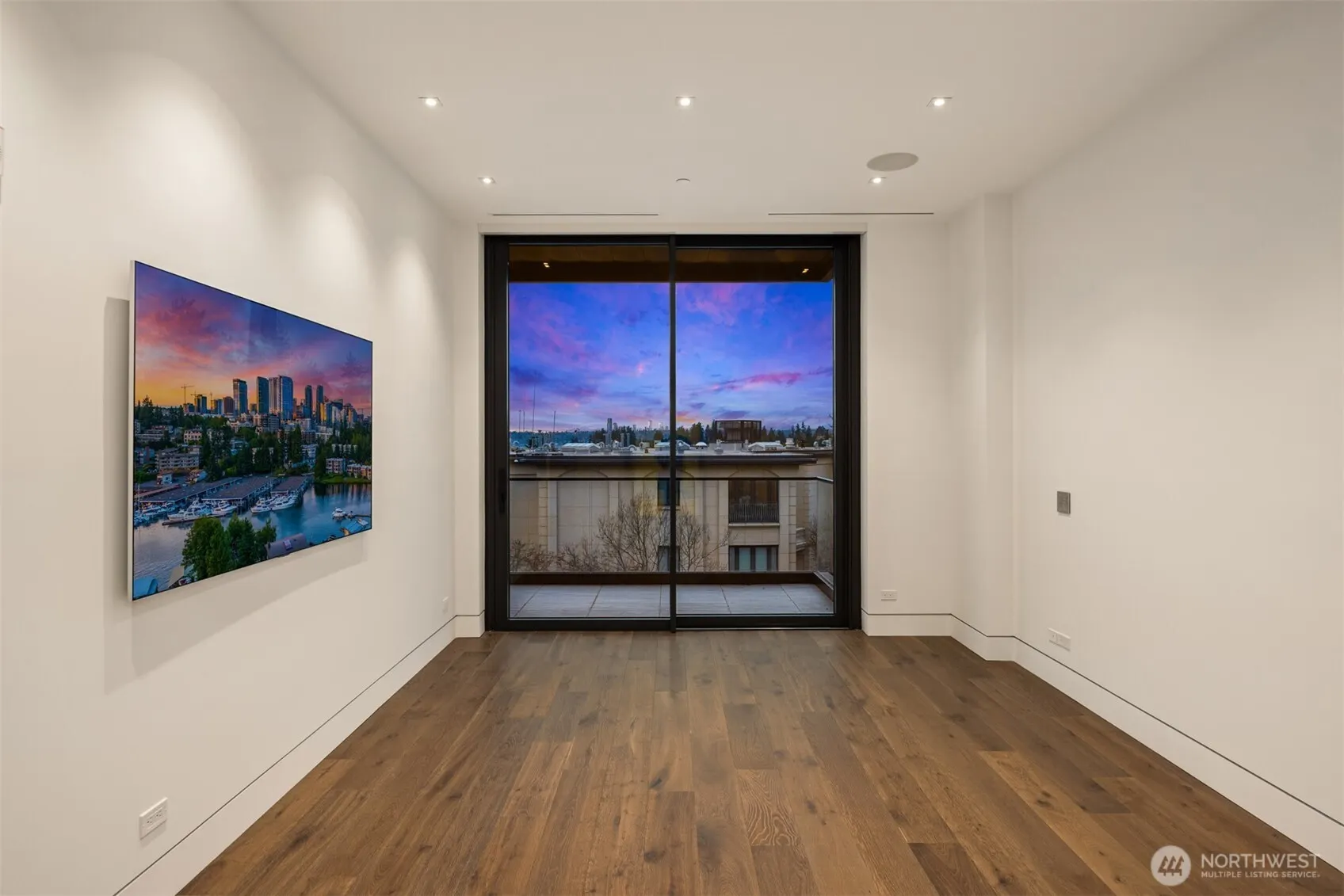 8 100th Avenue NE #401, Bellevue, WA 98004