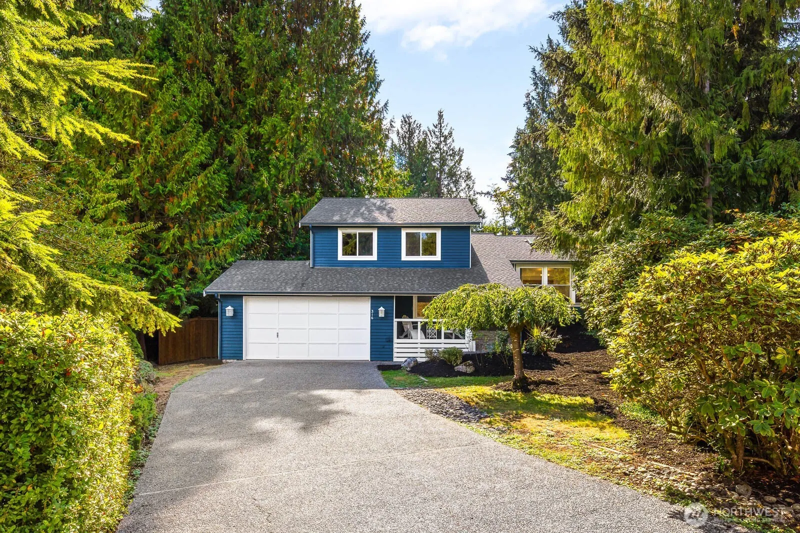 316 160th Place SE, Bothell, WA 98012