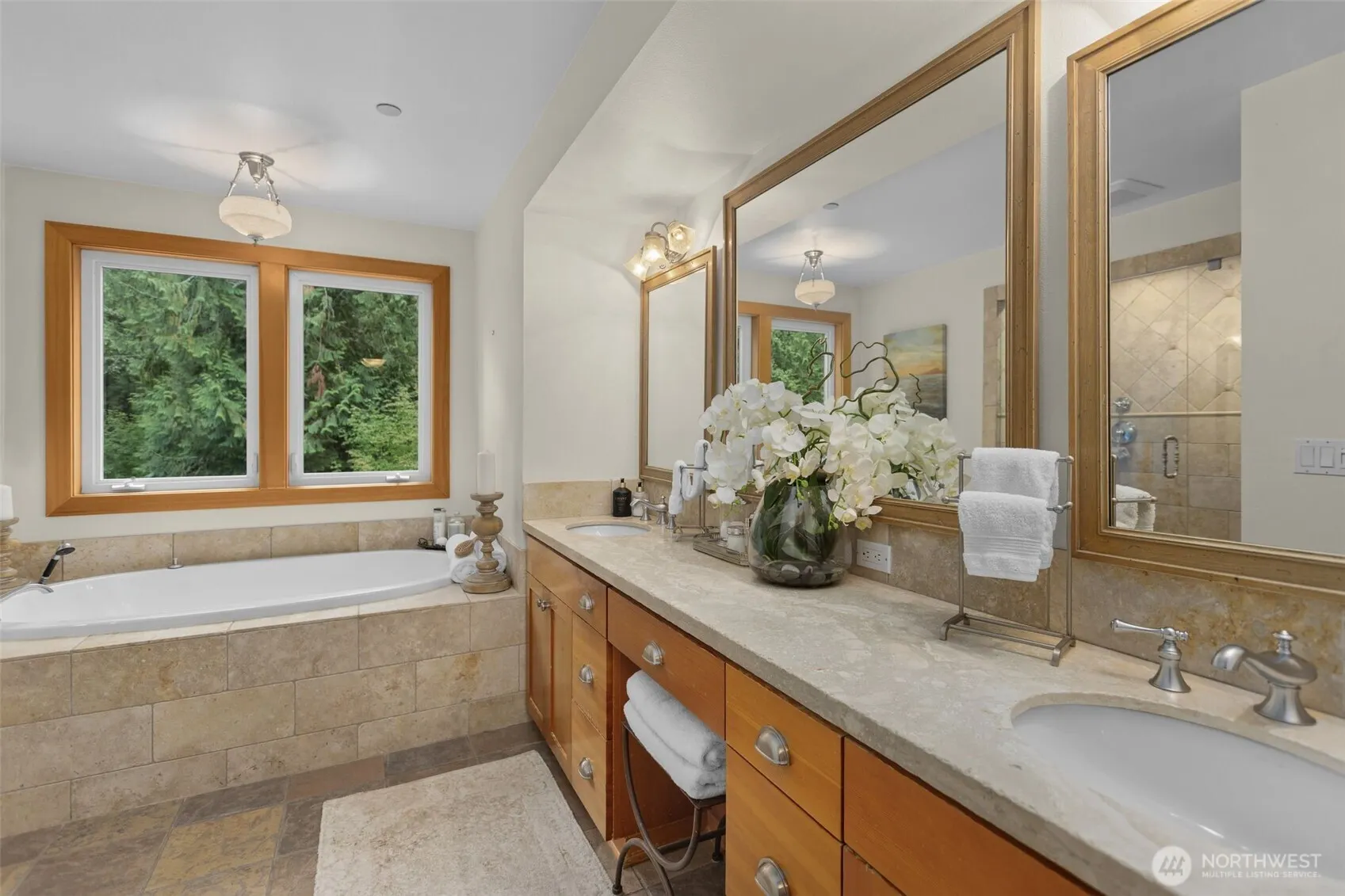 26415 SE Old Black Nugget Road , Issaquah, WA 98029
