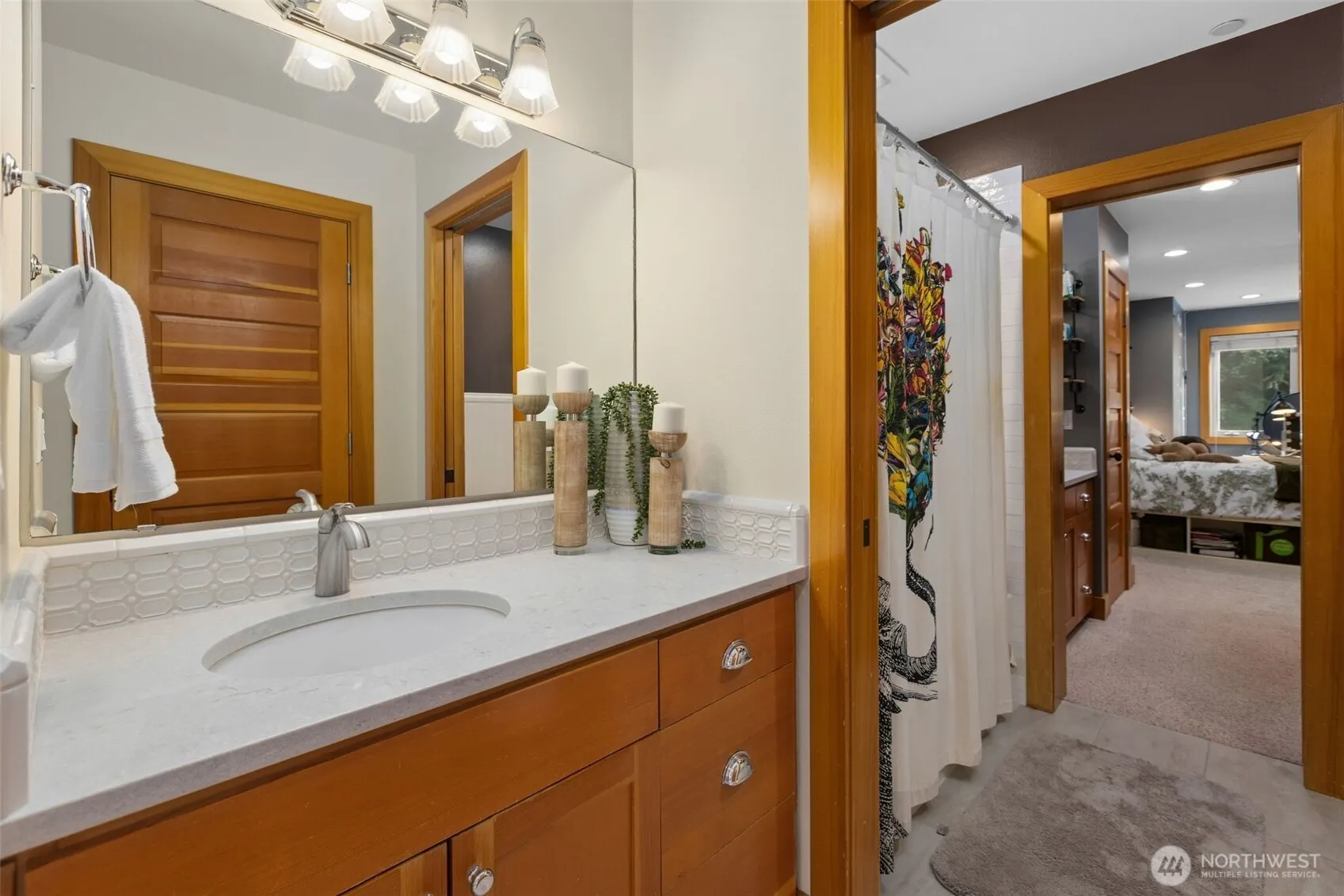 26415 SE Old Black Nugget Road , Issaquah, WA 98029