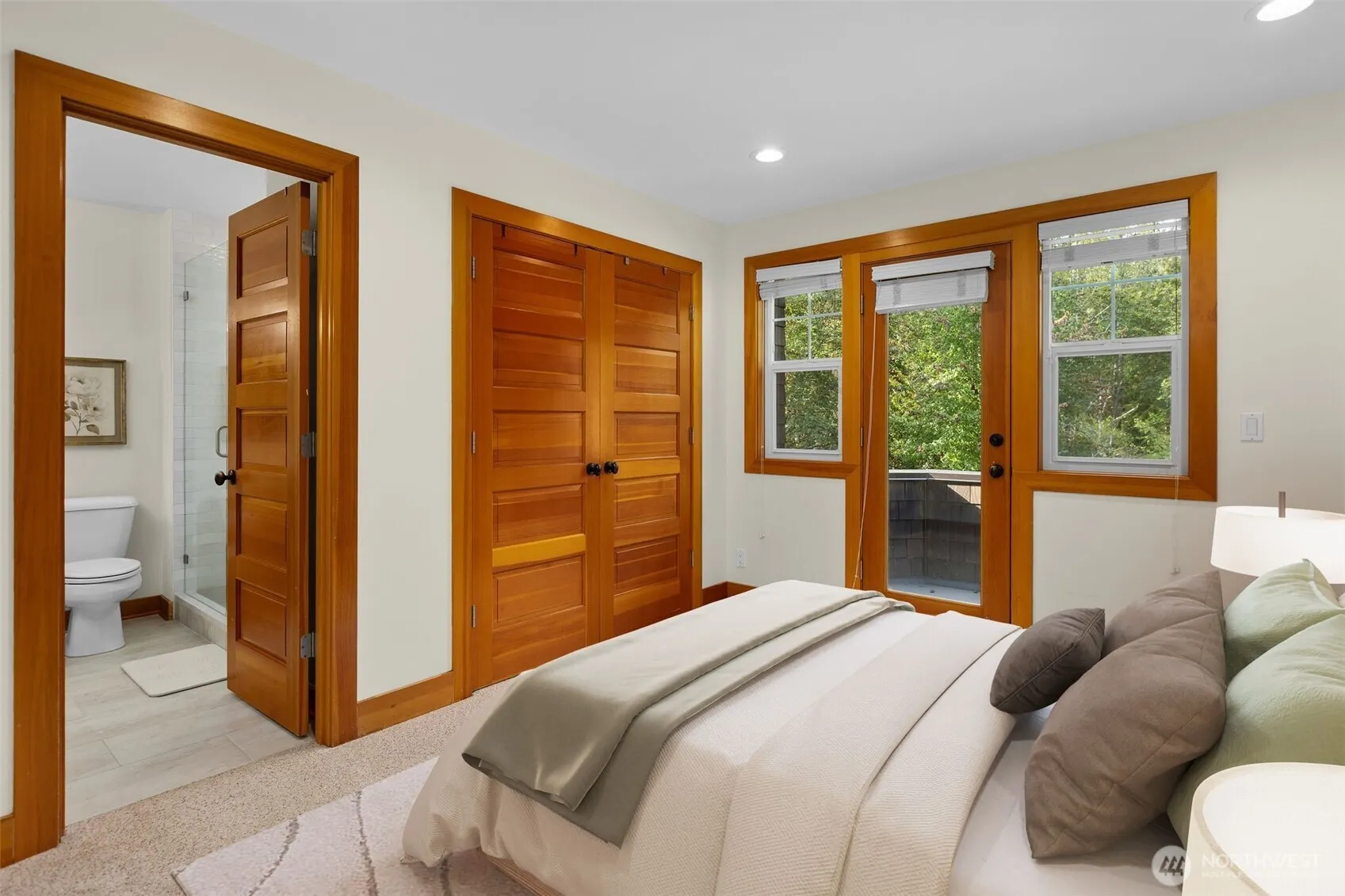 26415 SE Old Black Nugget Road , Issaquah, WA 98029