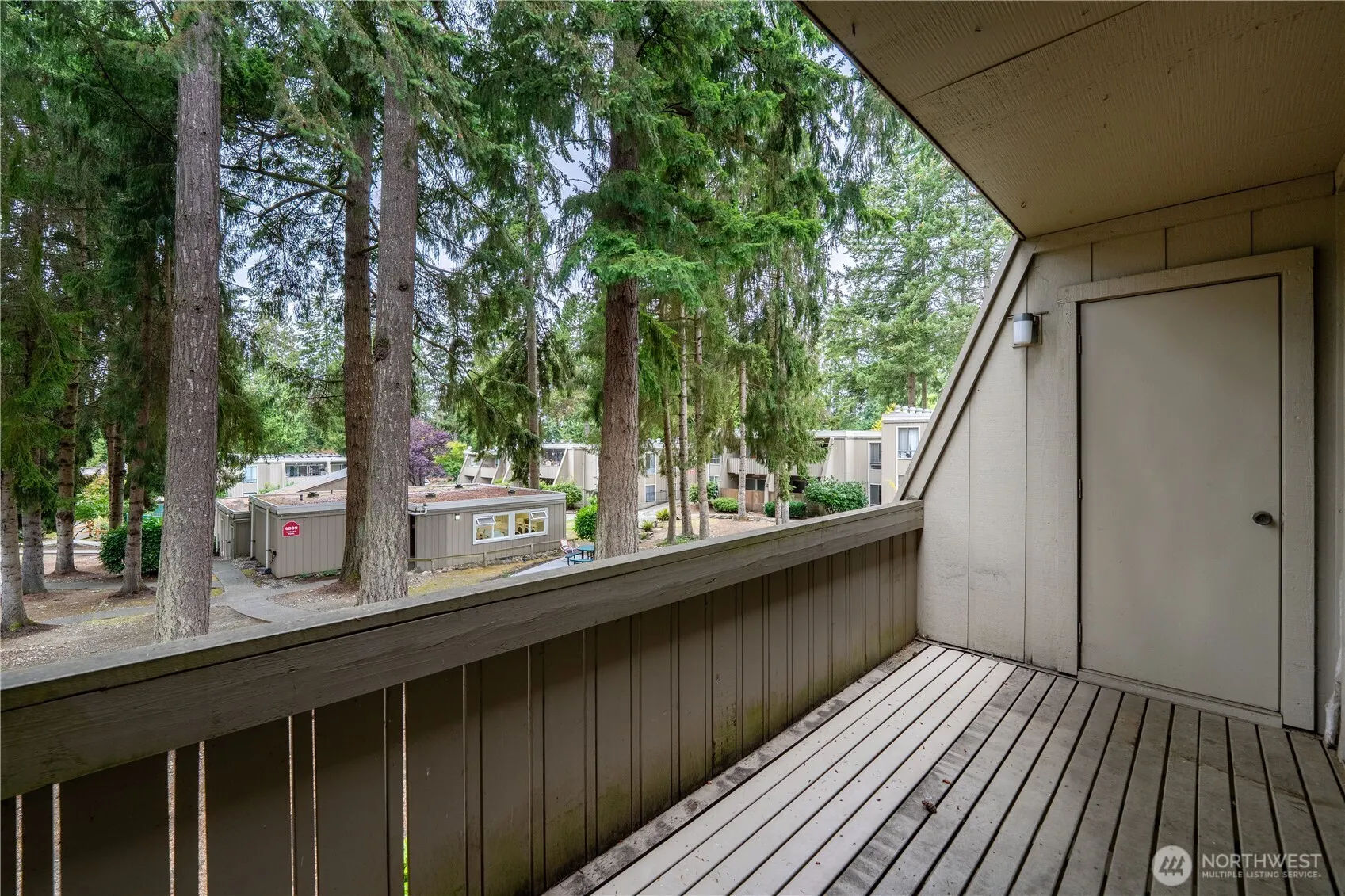 4801 180th Street SW #B206, Lynnwood, WA 98037