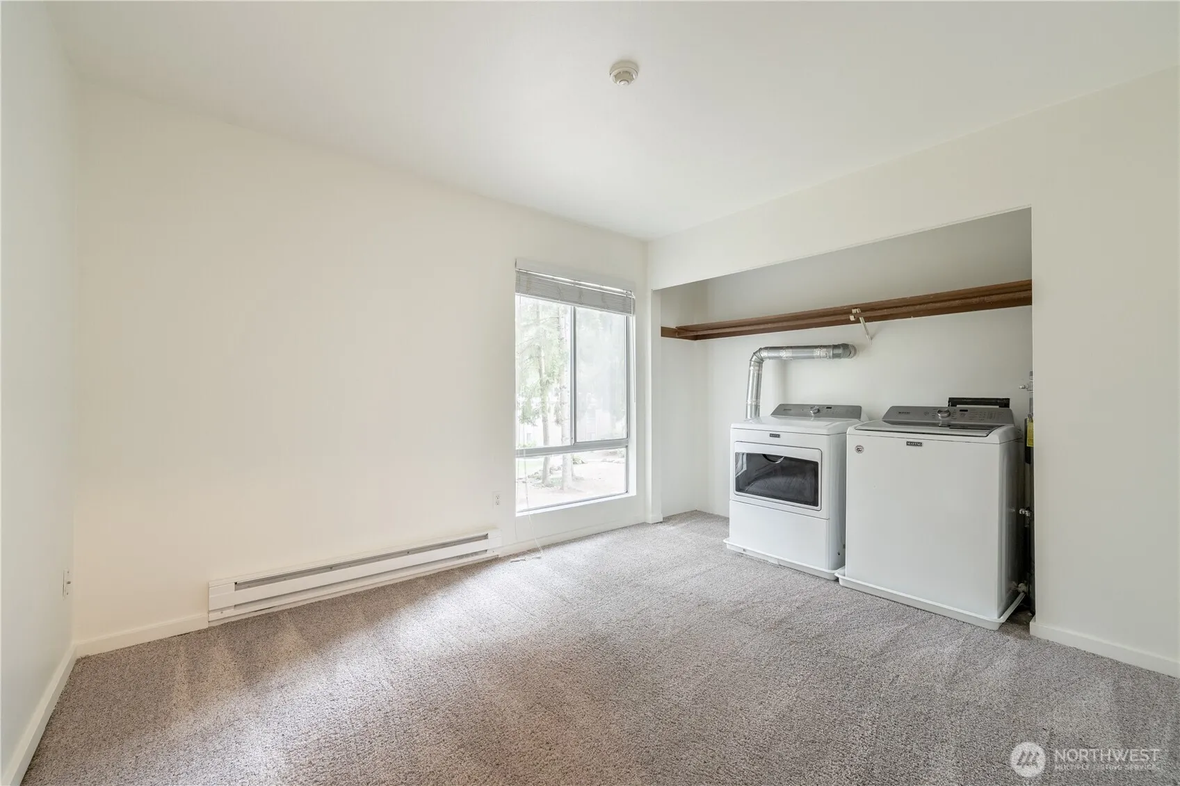 4801 180th Street SW #B206, Lynnwood, WA 98037