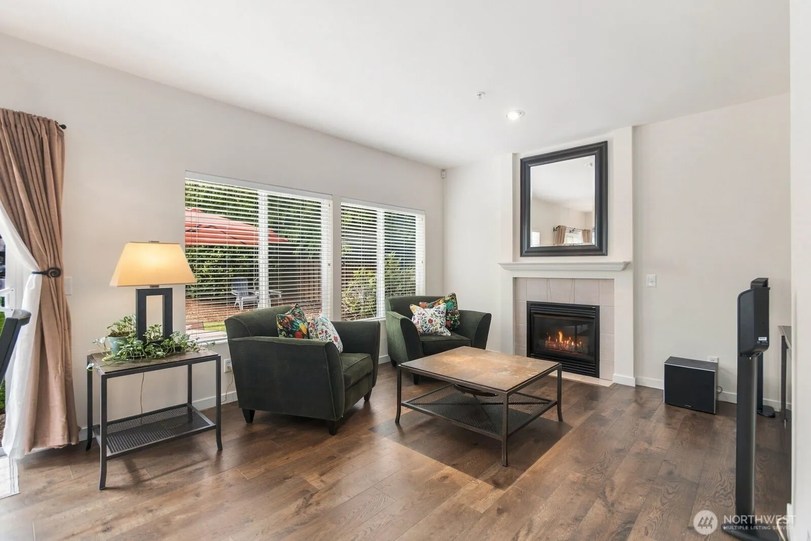 21803 42nd Place S #25, Kent, WA 98032-2373