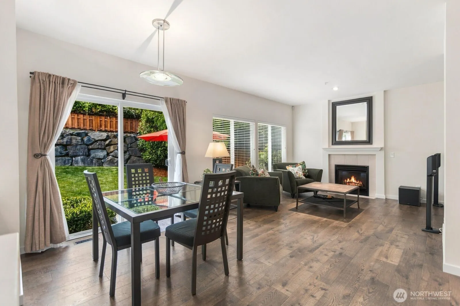 21803 42nd Place S #25, Kent, WA 98032-2373