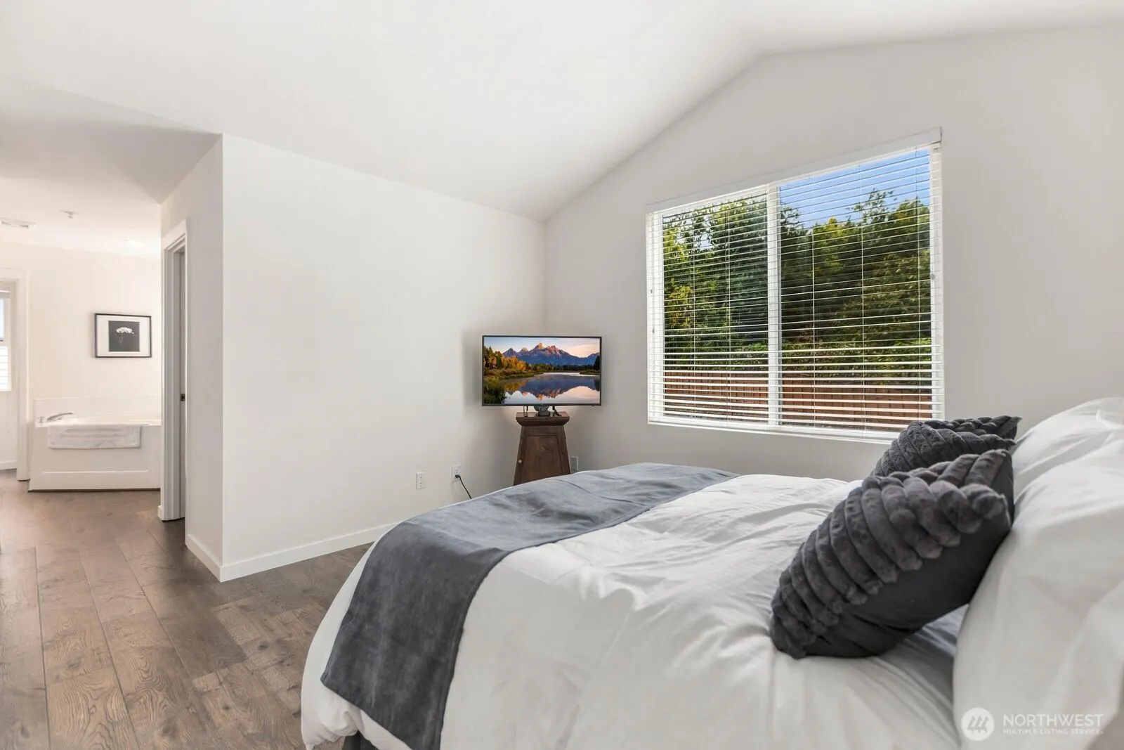 21803 42nd Place S #25, Kent, WA 98032-2373