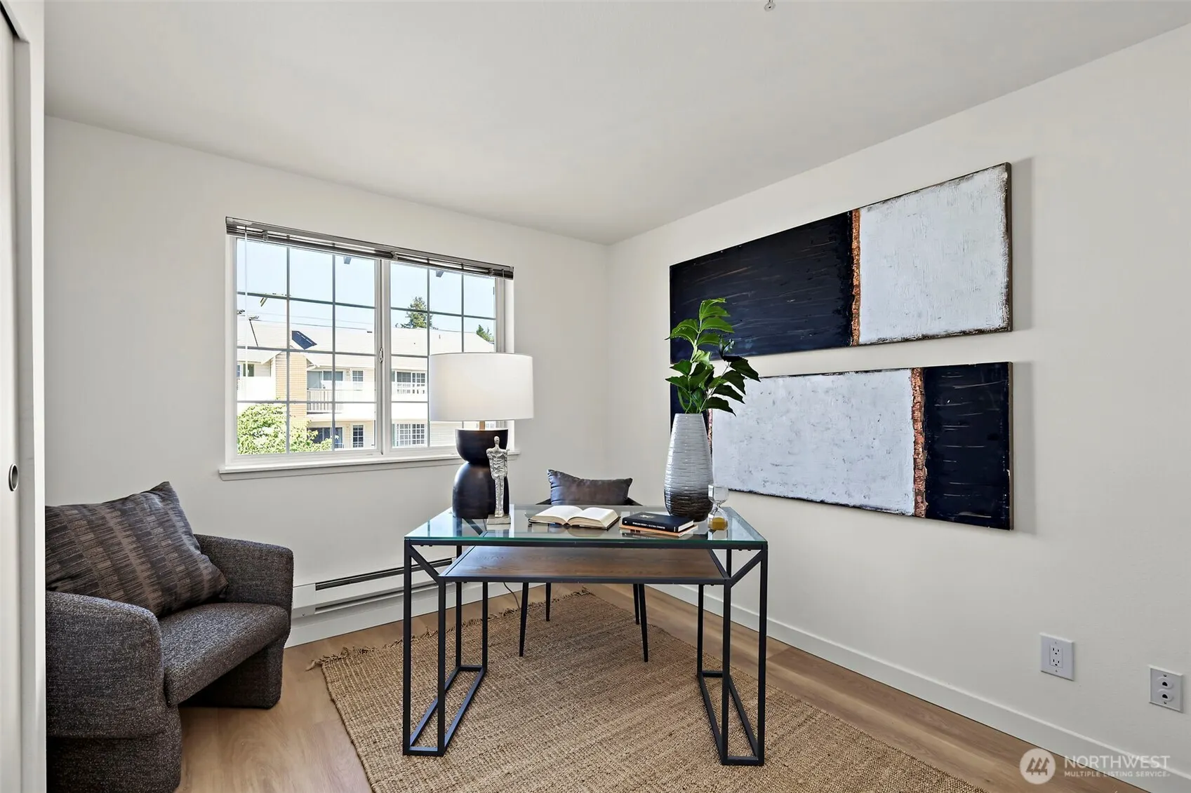 901 Sunset Boulevard NE #B307, Renton, WA 98056