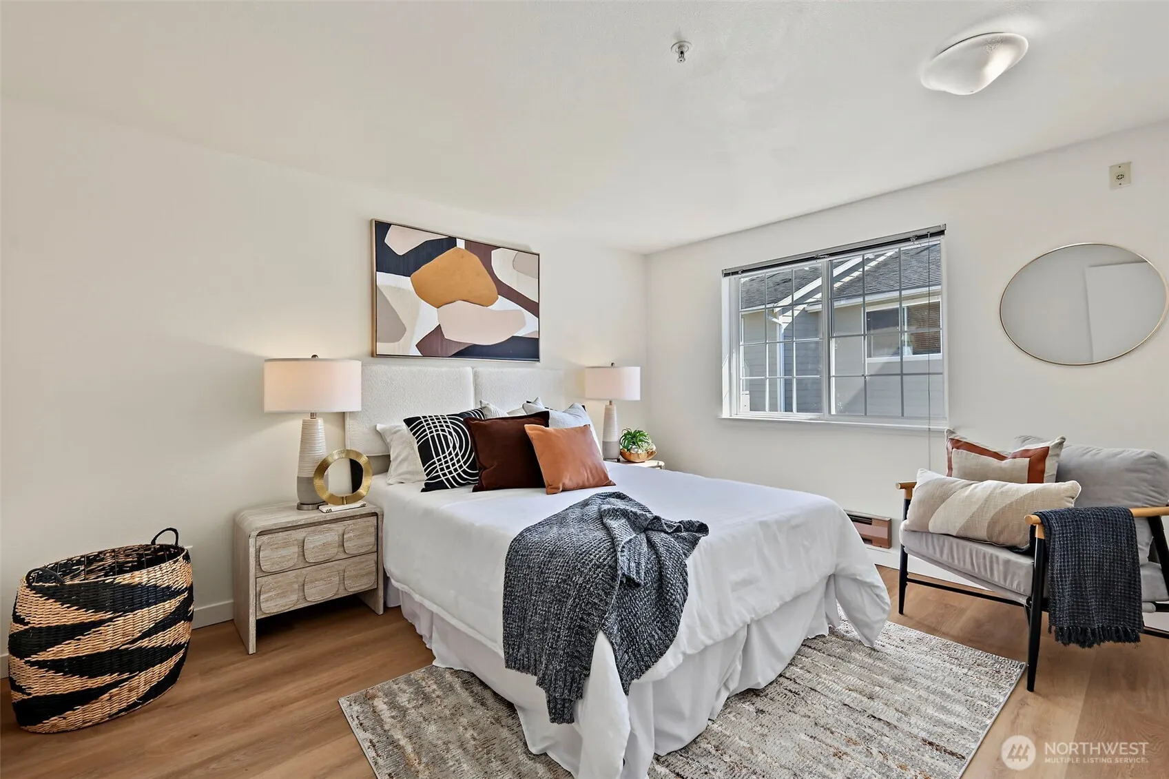 901 Sunset Boulevard NE #B307, Renton, WA 98056