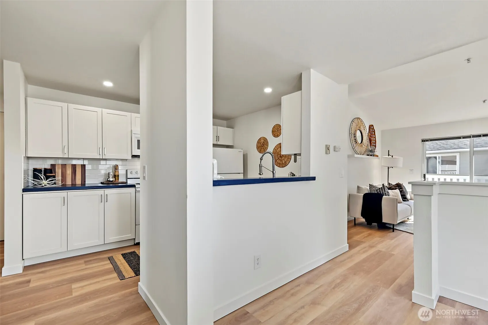 901 Sunset Boulevard NE #B307, Renton, WA 98056
