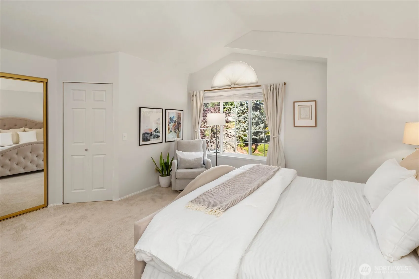 24201 38th Place SE, Sammamish, WA 98029