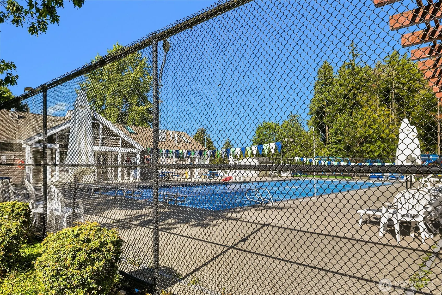 24201 38th Place SE, Sammamish, WA 98029