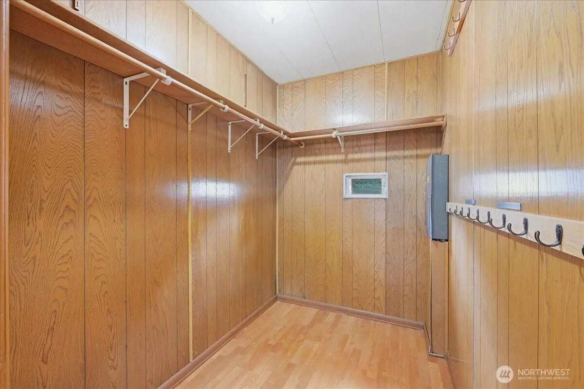 11330 E Riverside Drive #40, Bothell, WA 98043
