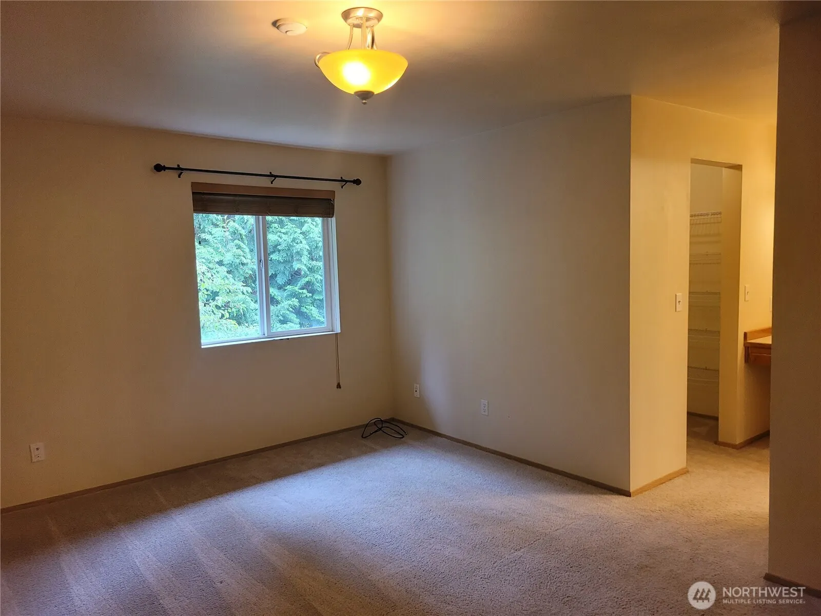 5004 168 Street SW #A, Lynnwood, WA 98037