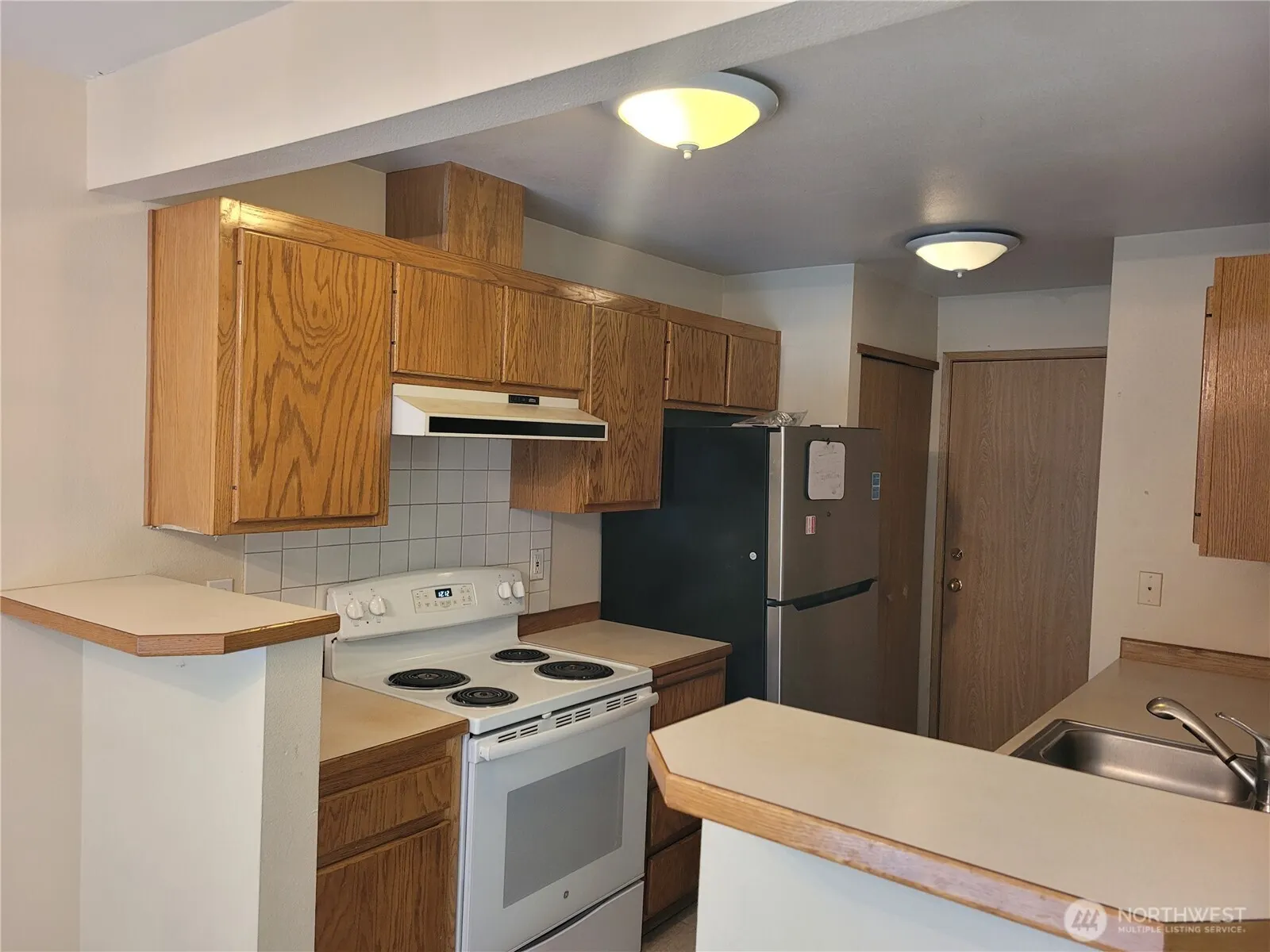 5004 168 Street SW #A, Lynnwood, WA 98037