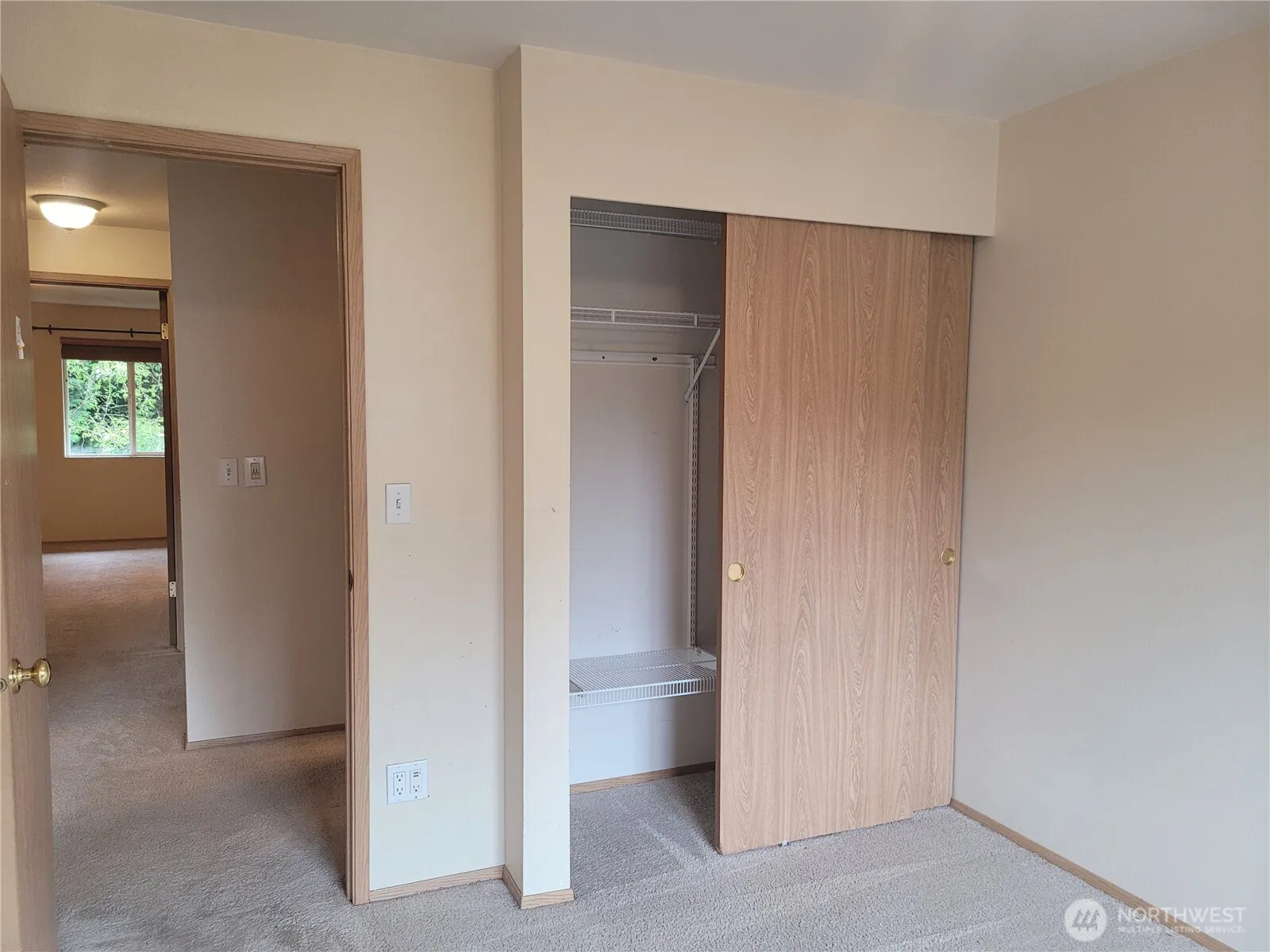 5004 168 Street SW #A, Lynnwood, WA 98037