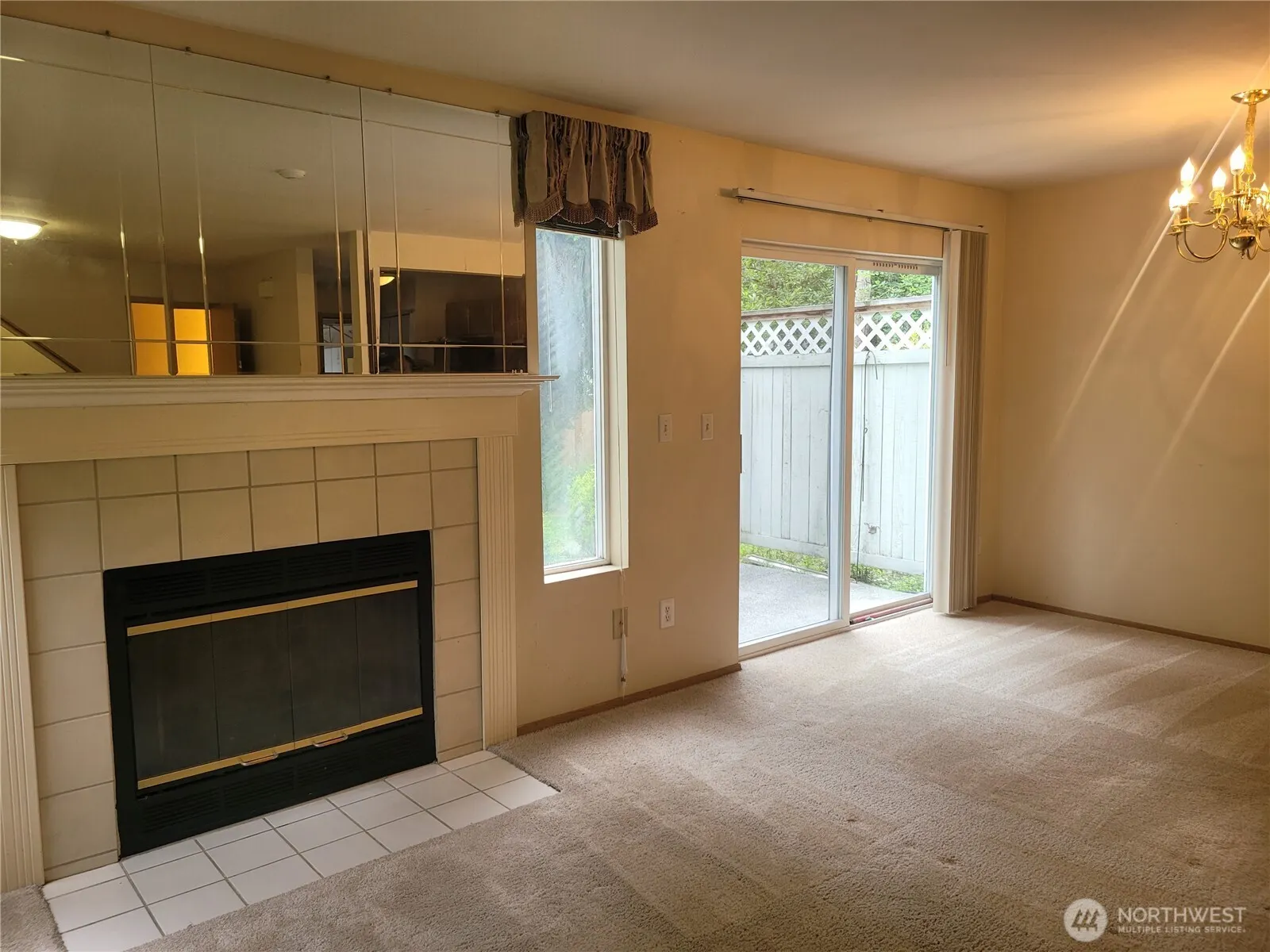 5004 168 Street SW #A, Lynnwood, WA 98037