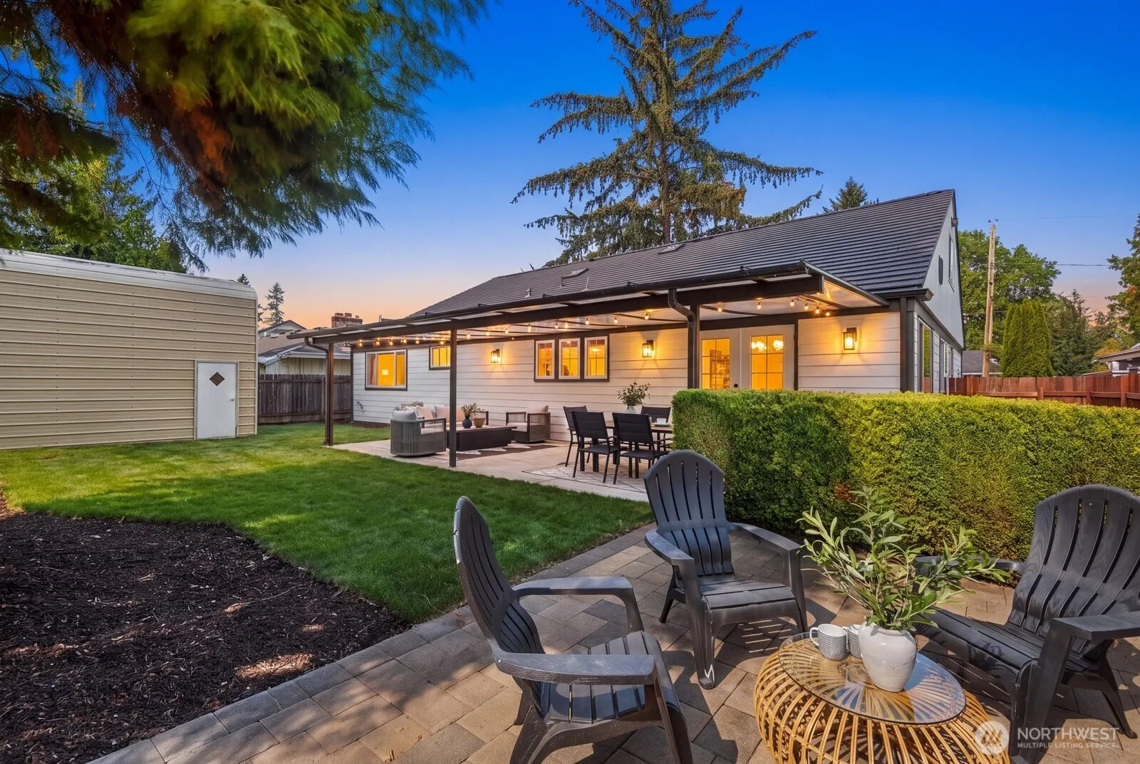 16839 NE 18th Street , Bellevue, WA 98008