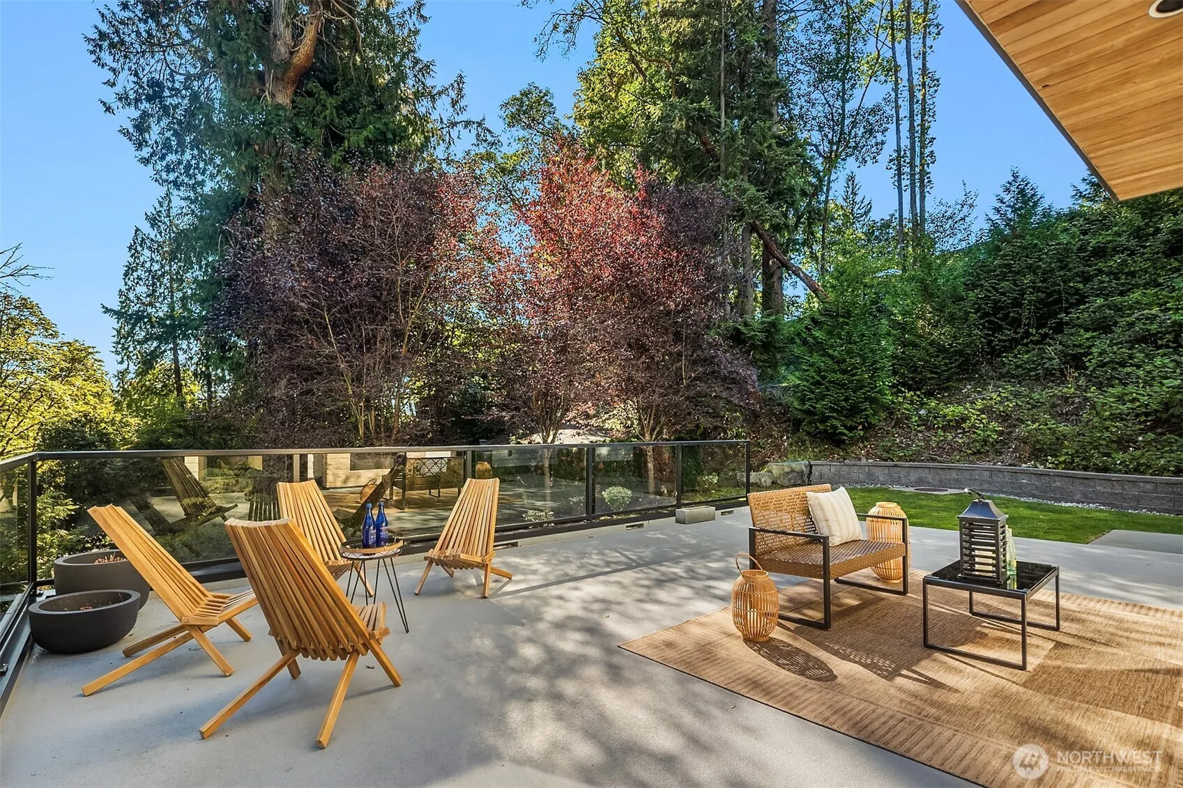 12409 68th Avenue NE, Kirkland, WA 98034