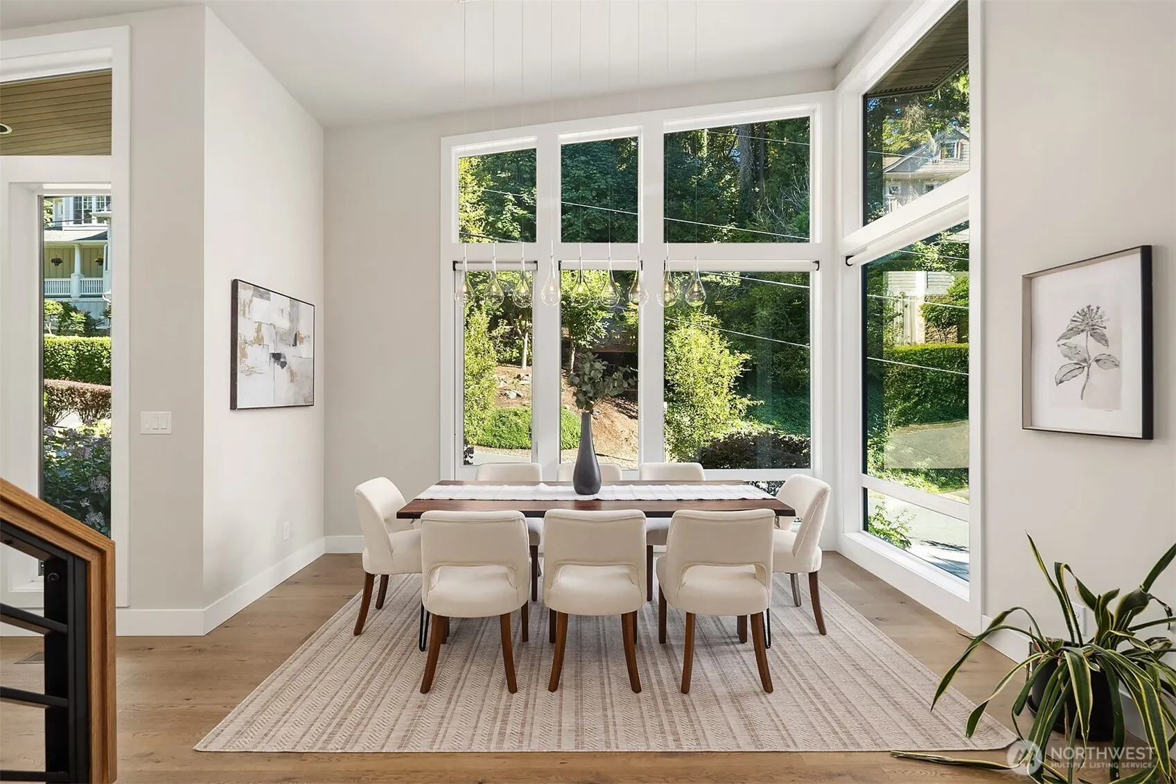 12409 68th Avenue NE, Kirkland, WA 98034