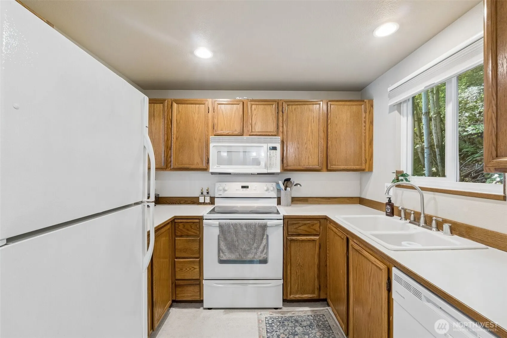 24625 45th Place S #20F2, Kent, WA 98032