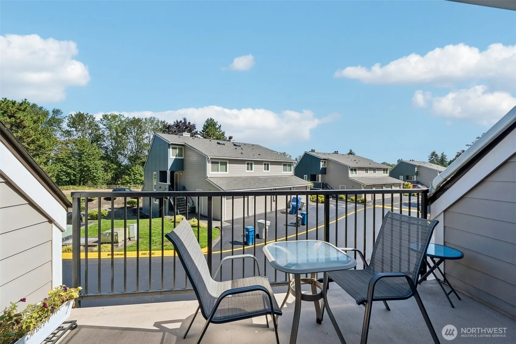24625 45th Place S #20F2, Kent, WA 98032
