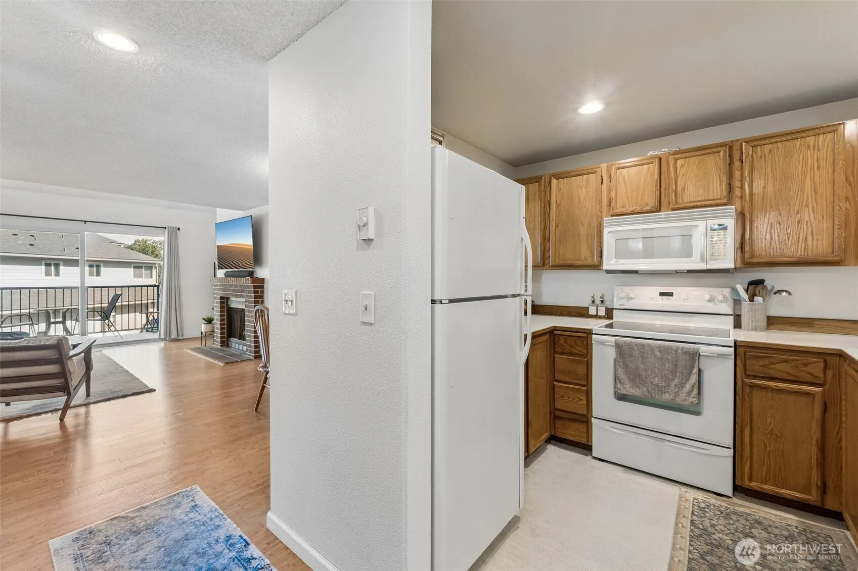 24625 45th Place S #20F2, Kent, WA 98032