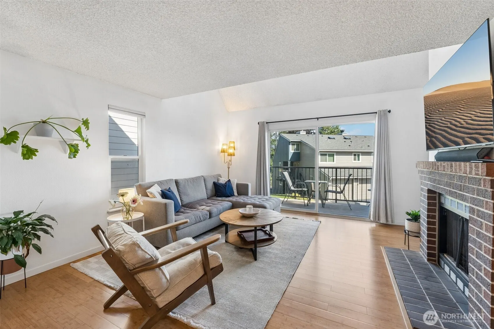 24625 45th Place S #20F2, Kent, WA 98032