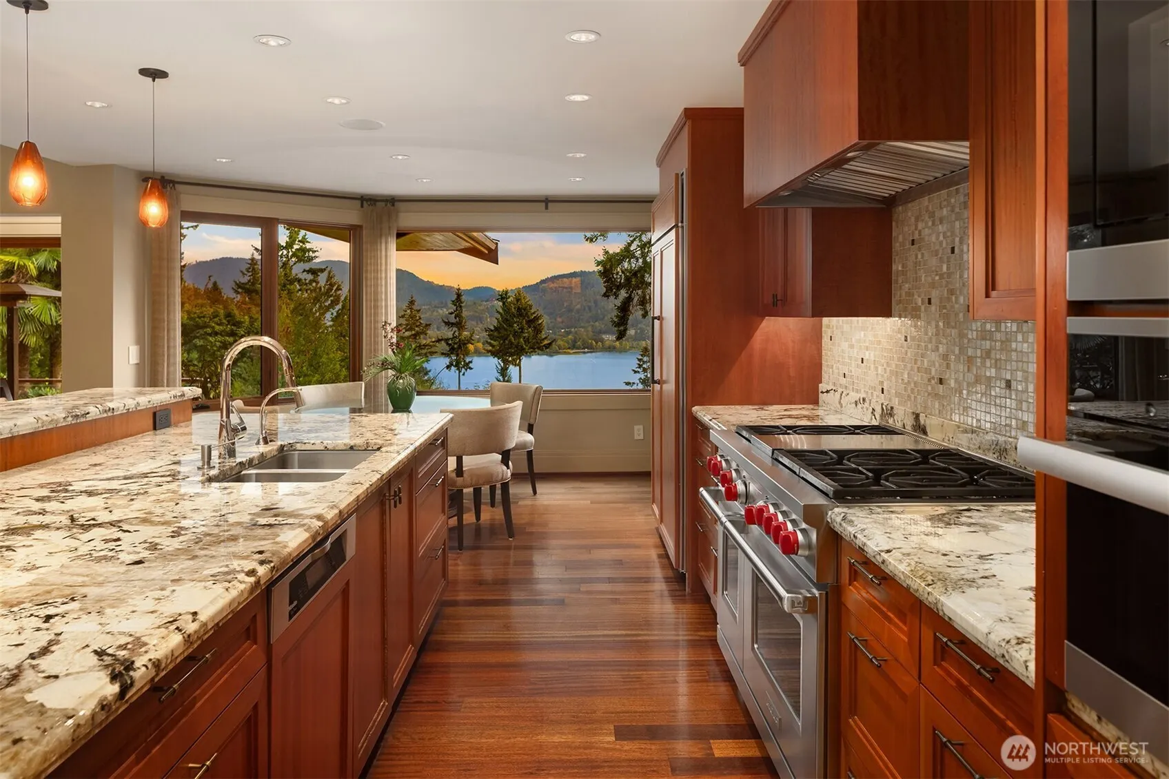3532 207th Avenue SE, Sammamish, WA 98075-9688